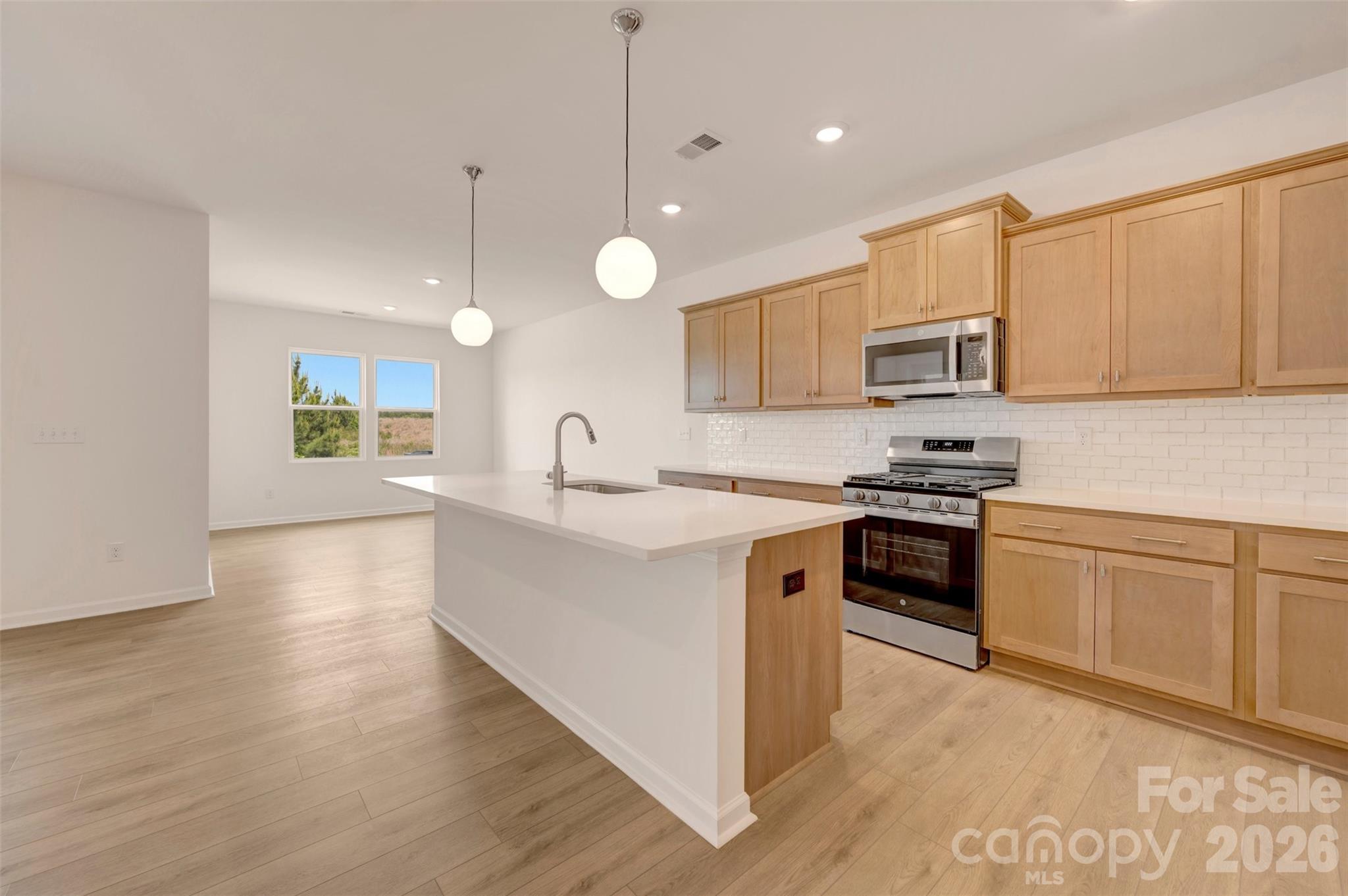 2181 Clifton Road Property Photo 4