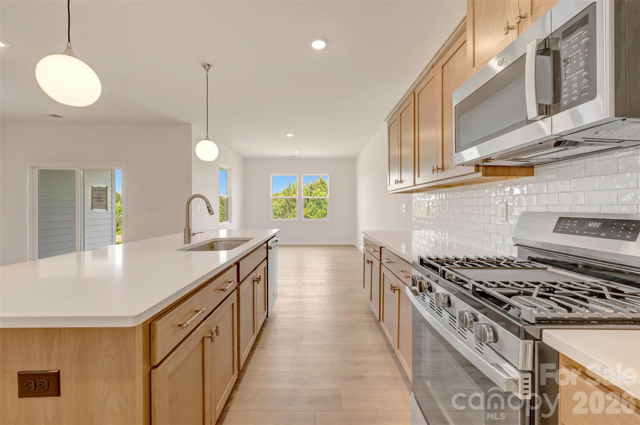 2181 Clifton Road Property Photo 5