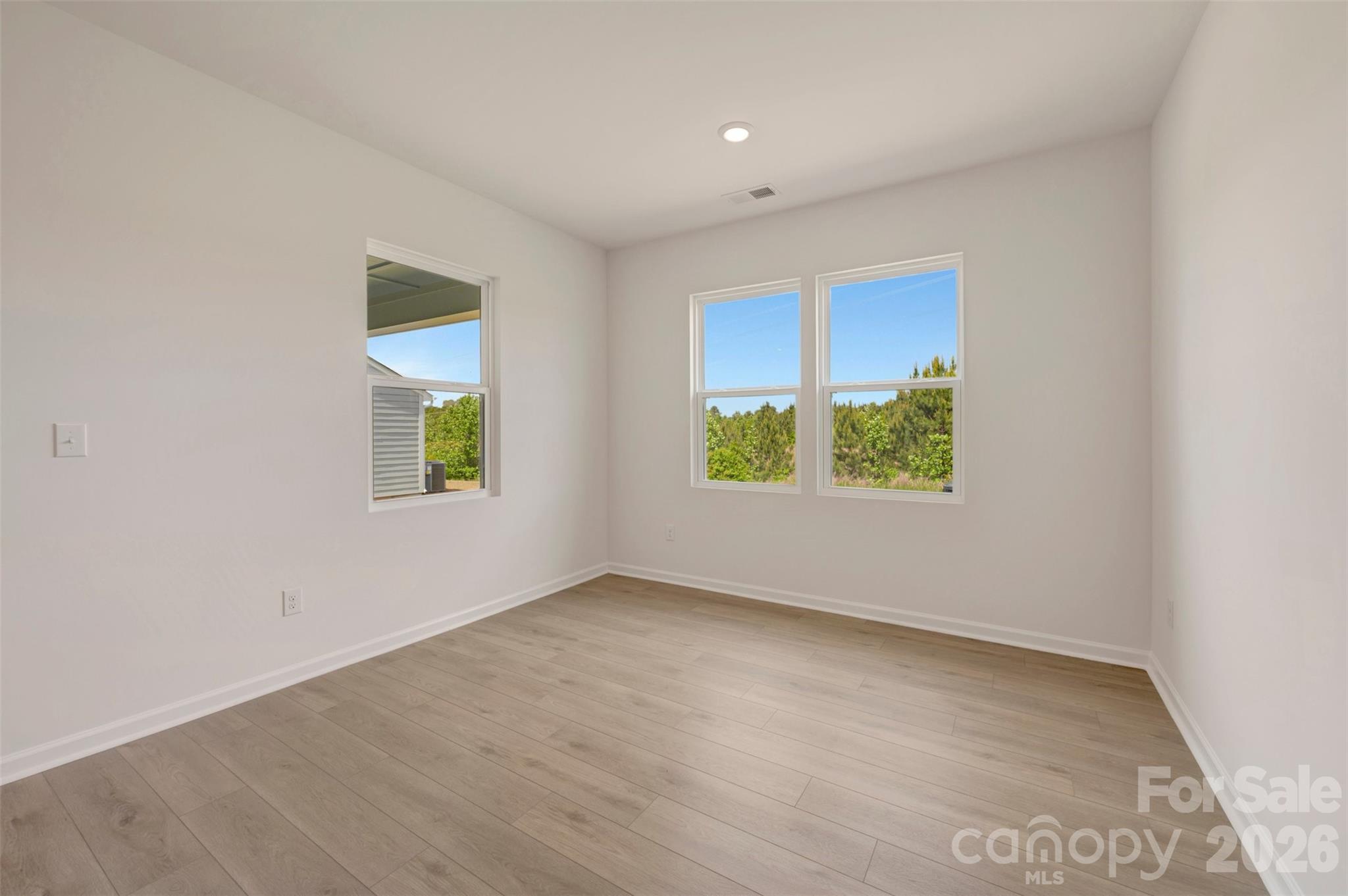 2181 Clifton Road Property Photo 8