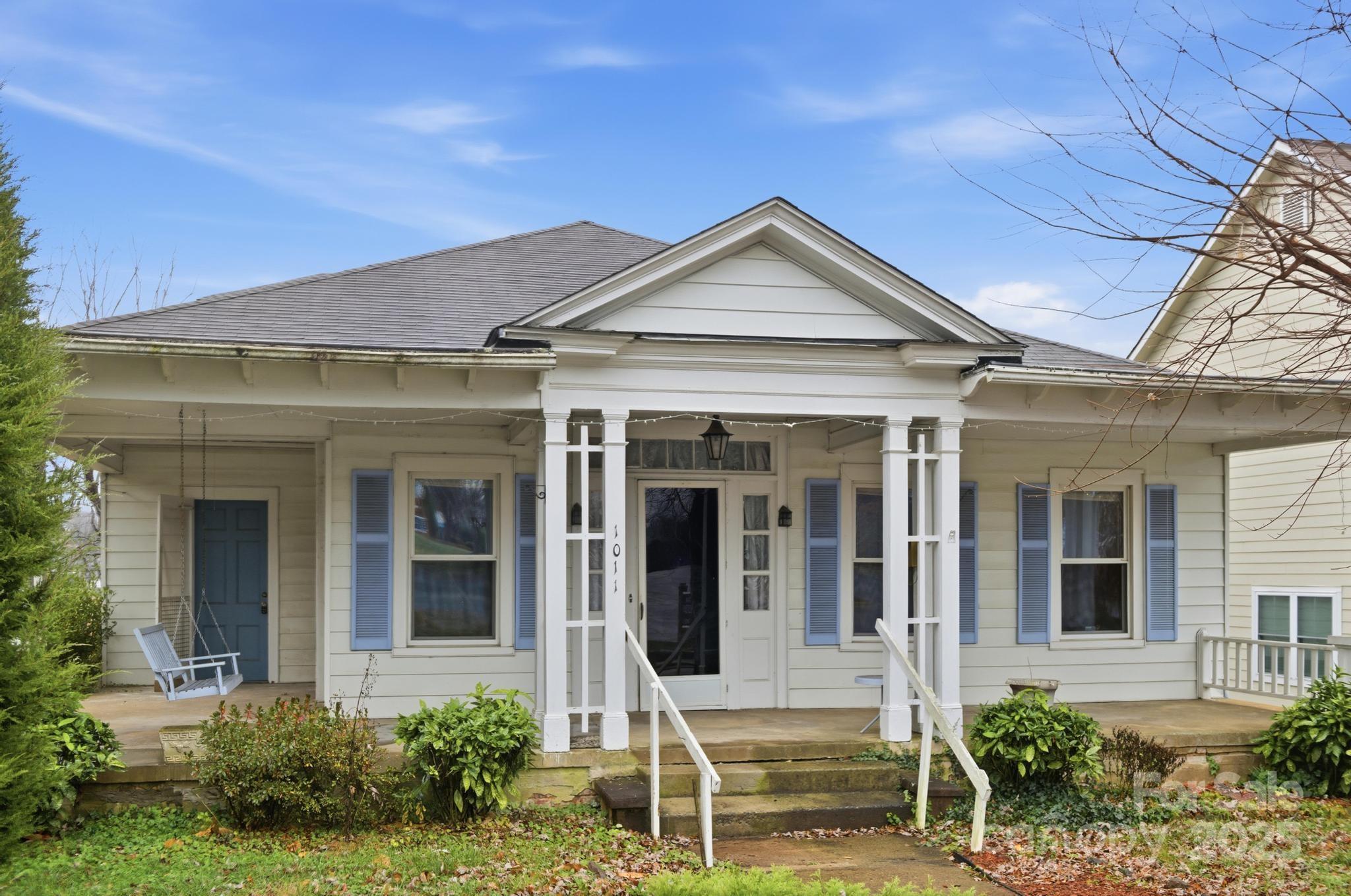 1011 Ashe Avenue Property Photo 1
