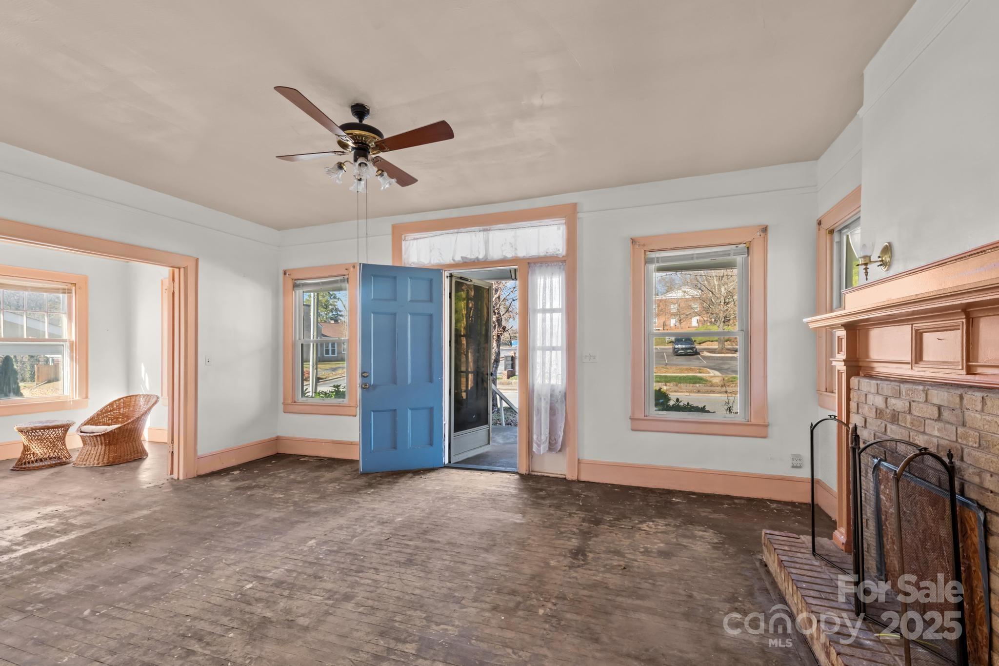 1011 Ashe Avenue Property Photo 8