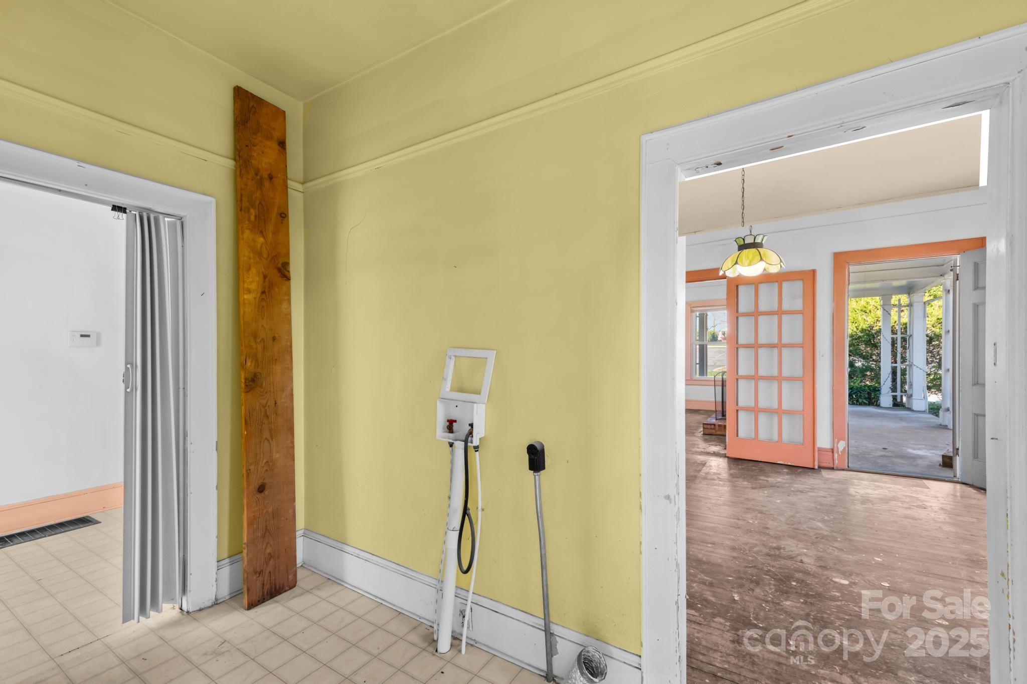 1011 Ashe Avenue Property Photo 21