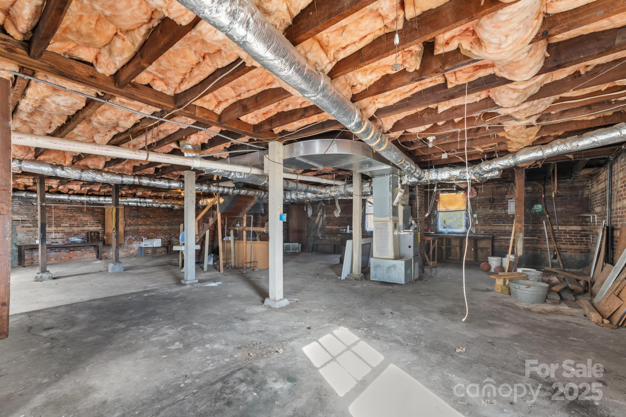 1011 Ashe Avenue Property Photo 39