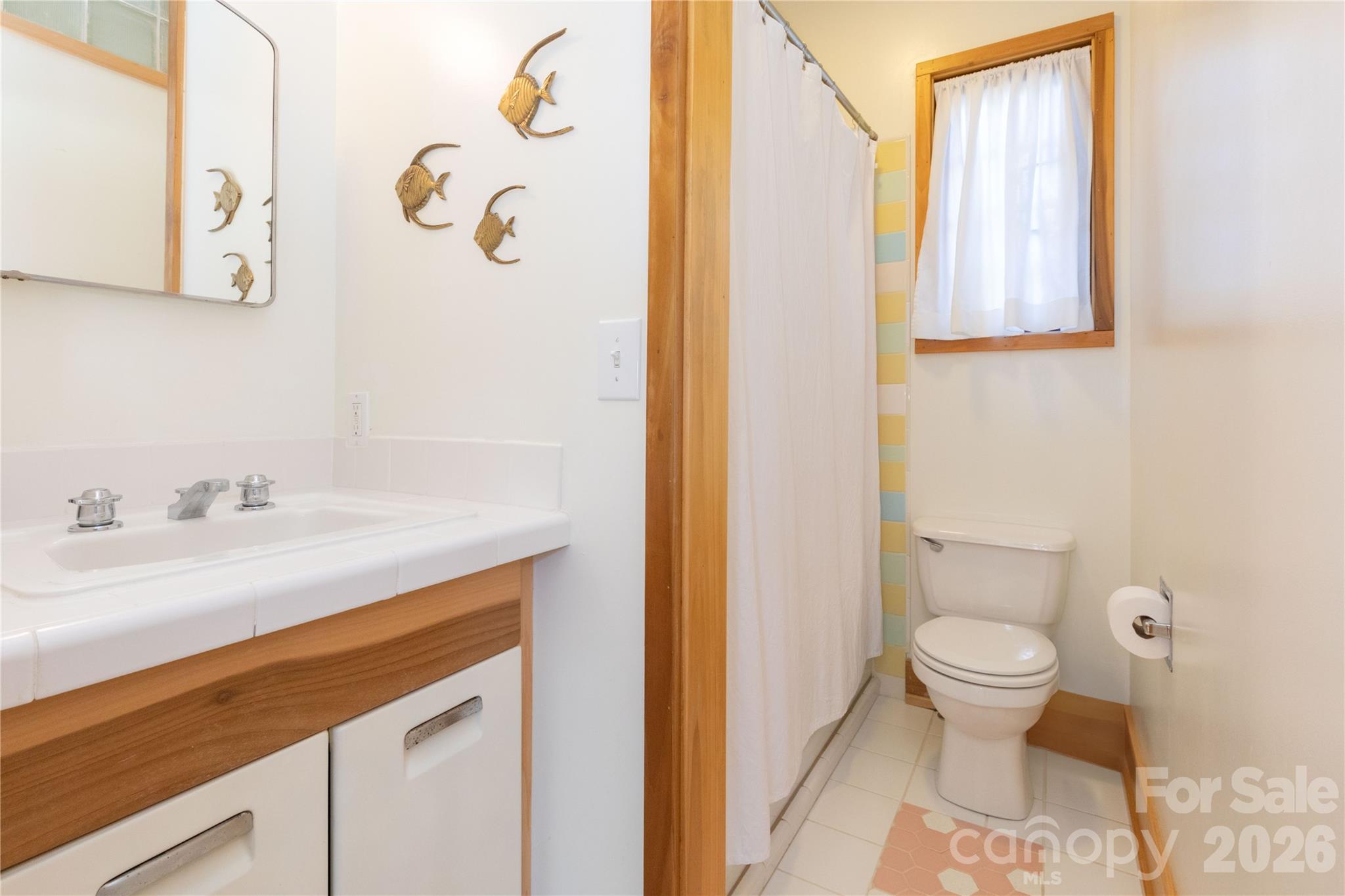 297 Hillside Street Property Photo 19