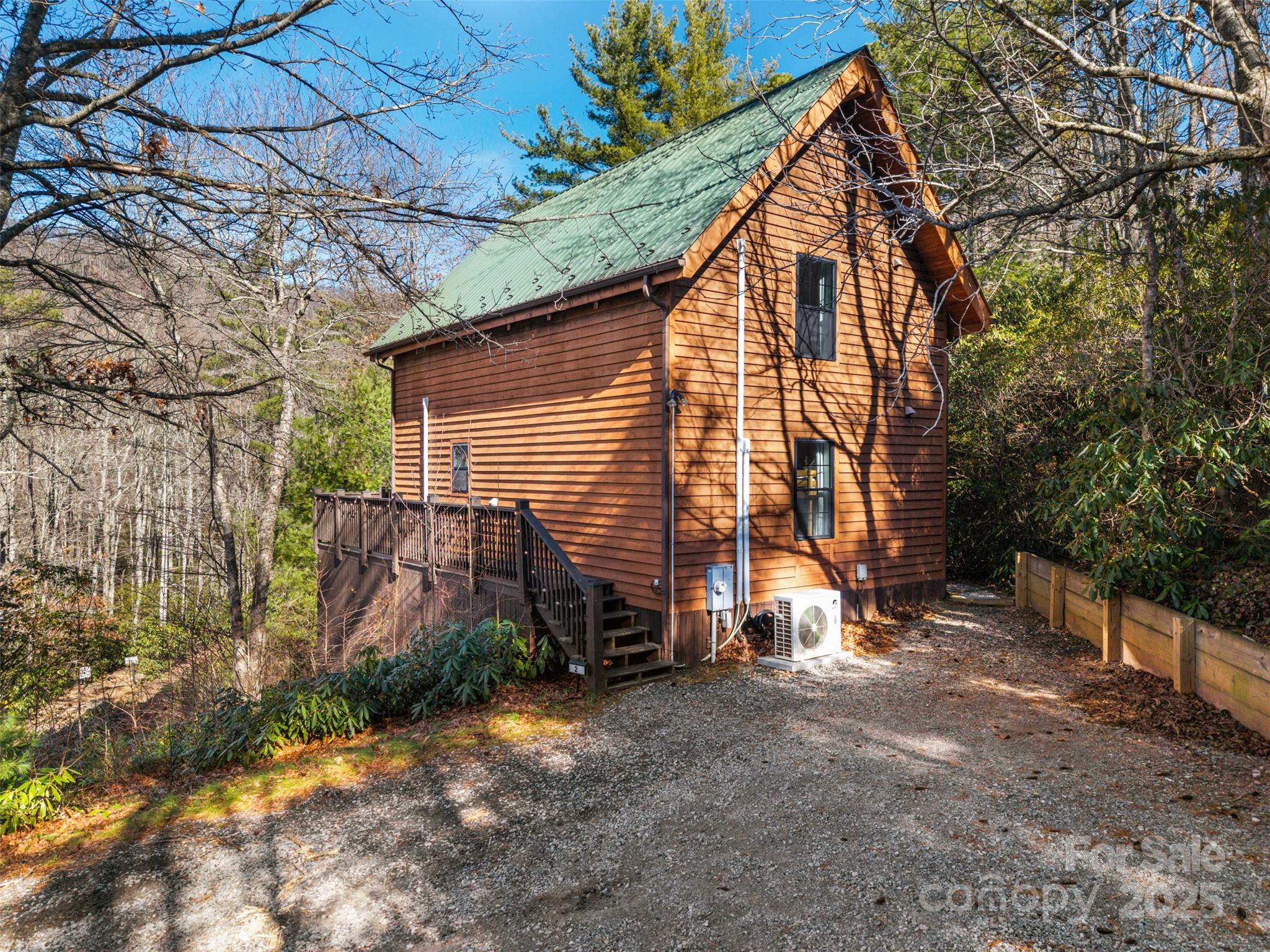 100 Bear Den Mountain View Drive 2 Property Photo 27