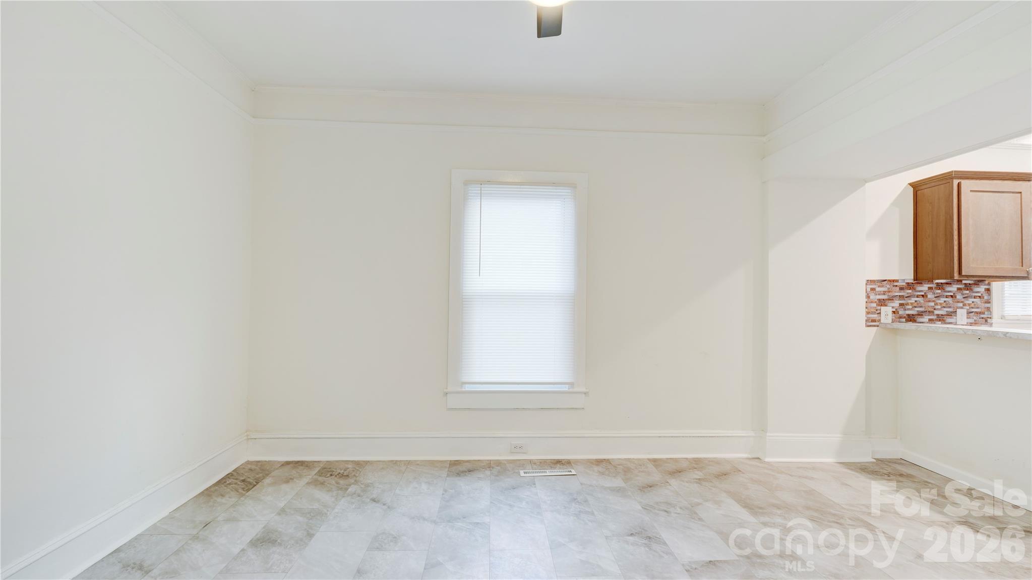 1003 N Cannon Boulevard Property Photo 4