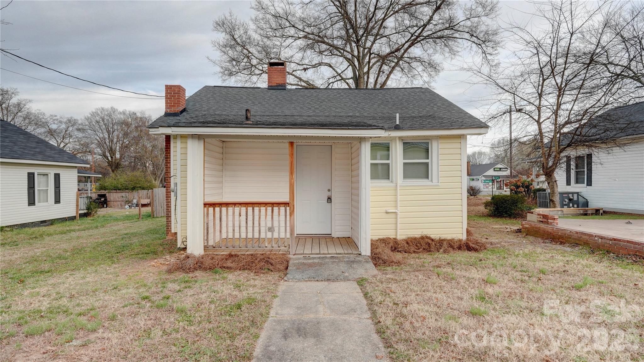 1003 N Cannon Boulevard Property Photo 8