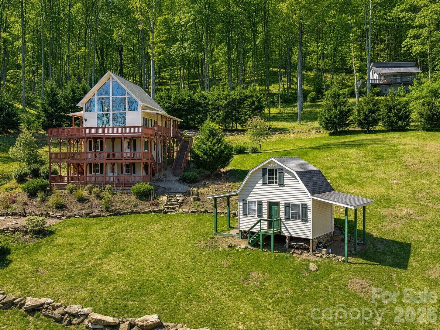 575 Twin Brook Drive Property Photo 3