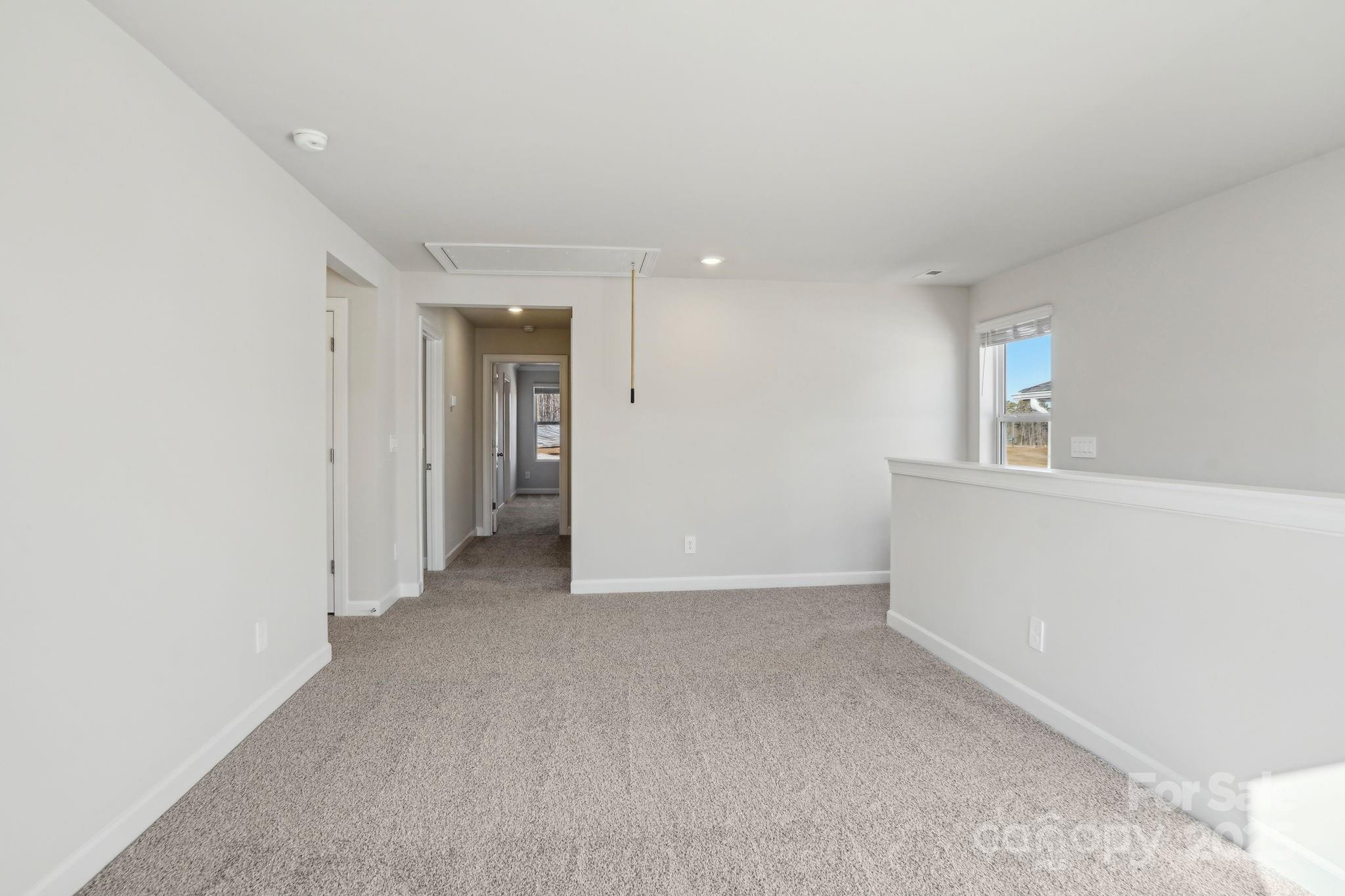 5033 Poplin Valley Property Photo 11