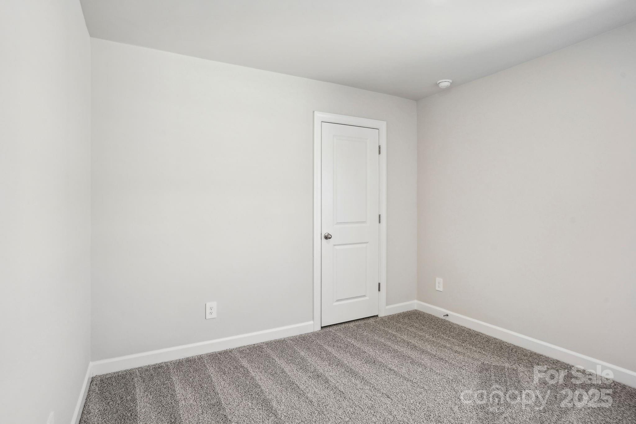 5033 Poplin Valley Property Photo 16