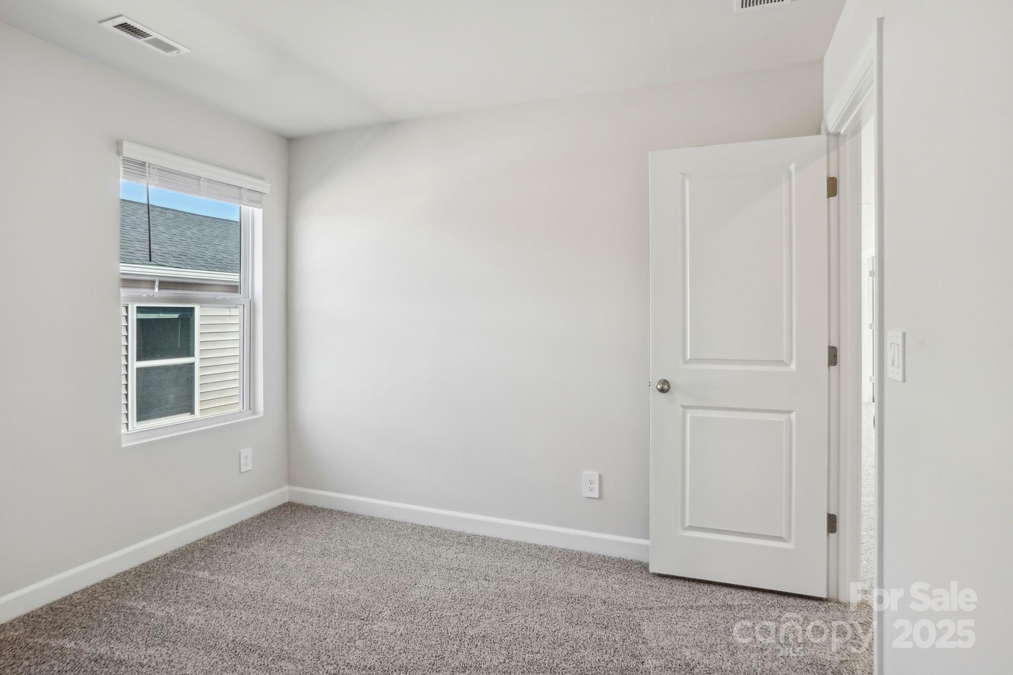 5033 Poplin Valley Property Photo 17