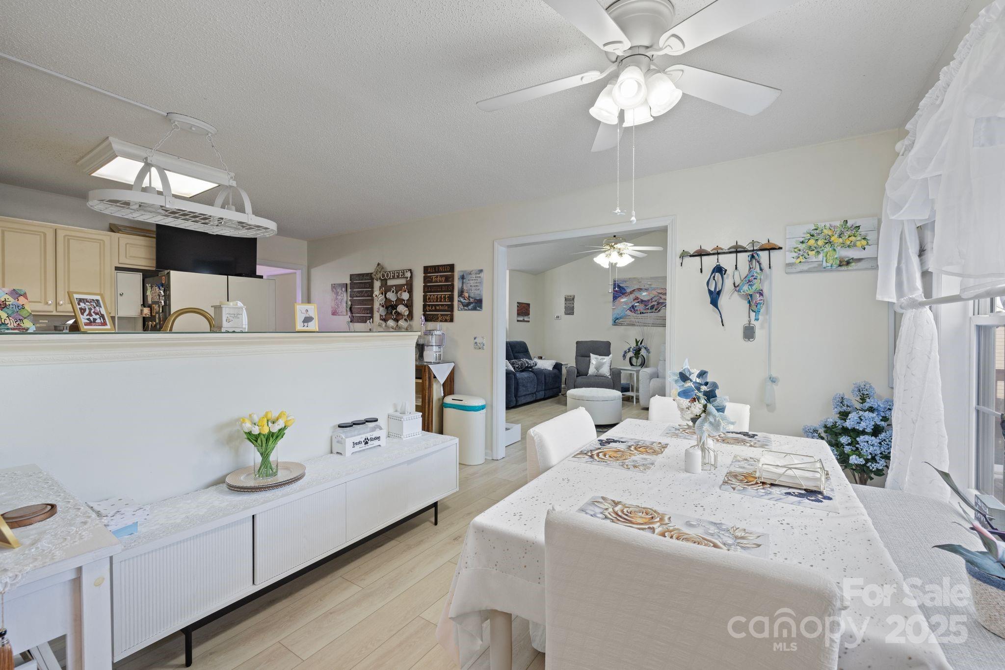 100 Lindsay Drive Property Photo 21