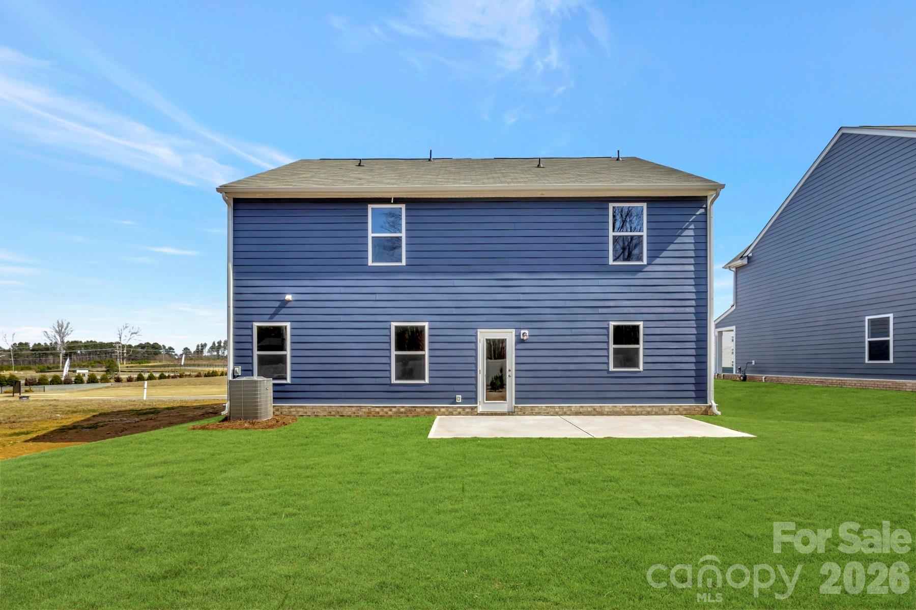 500 Willoughby Park Drive Property Photo 2