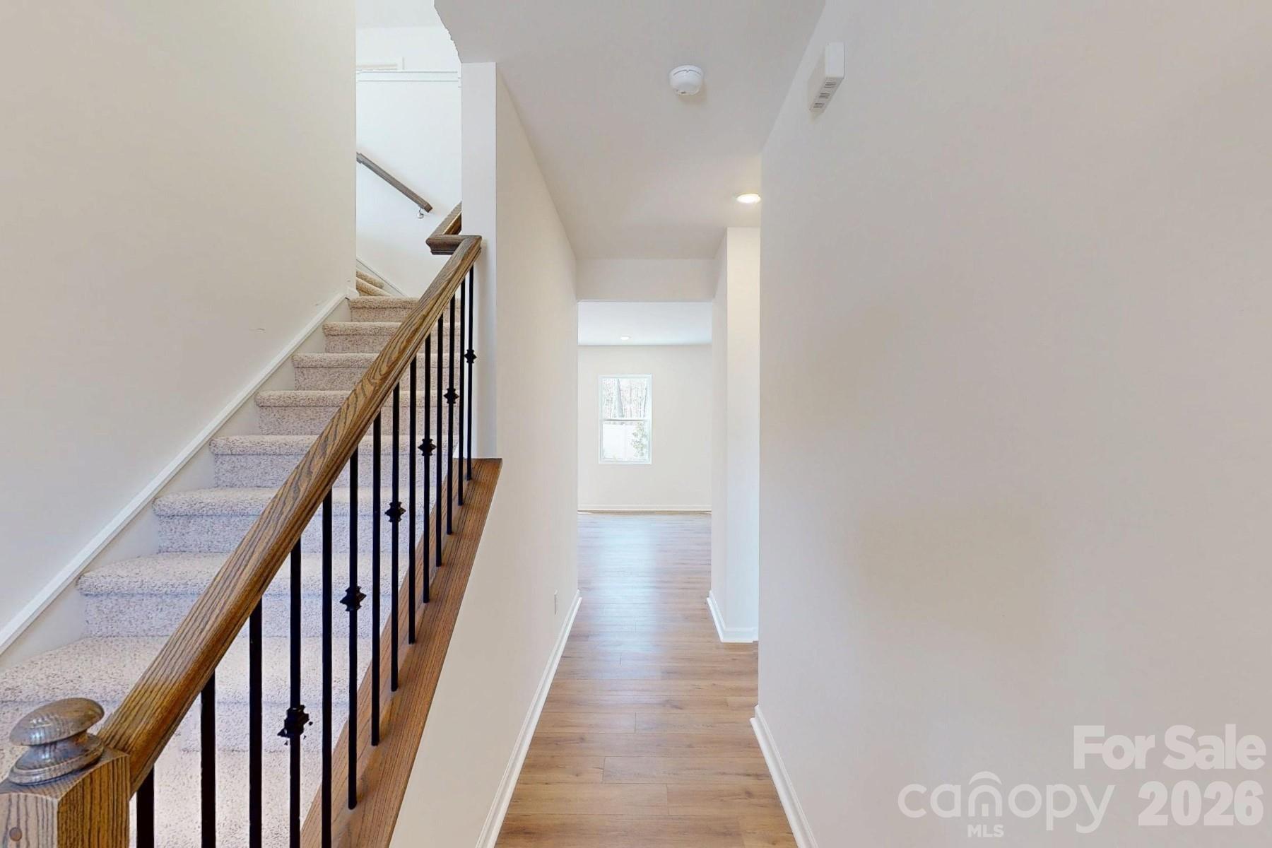 500 Willoughby Park Drive Property Photo 3