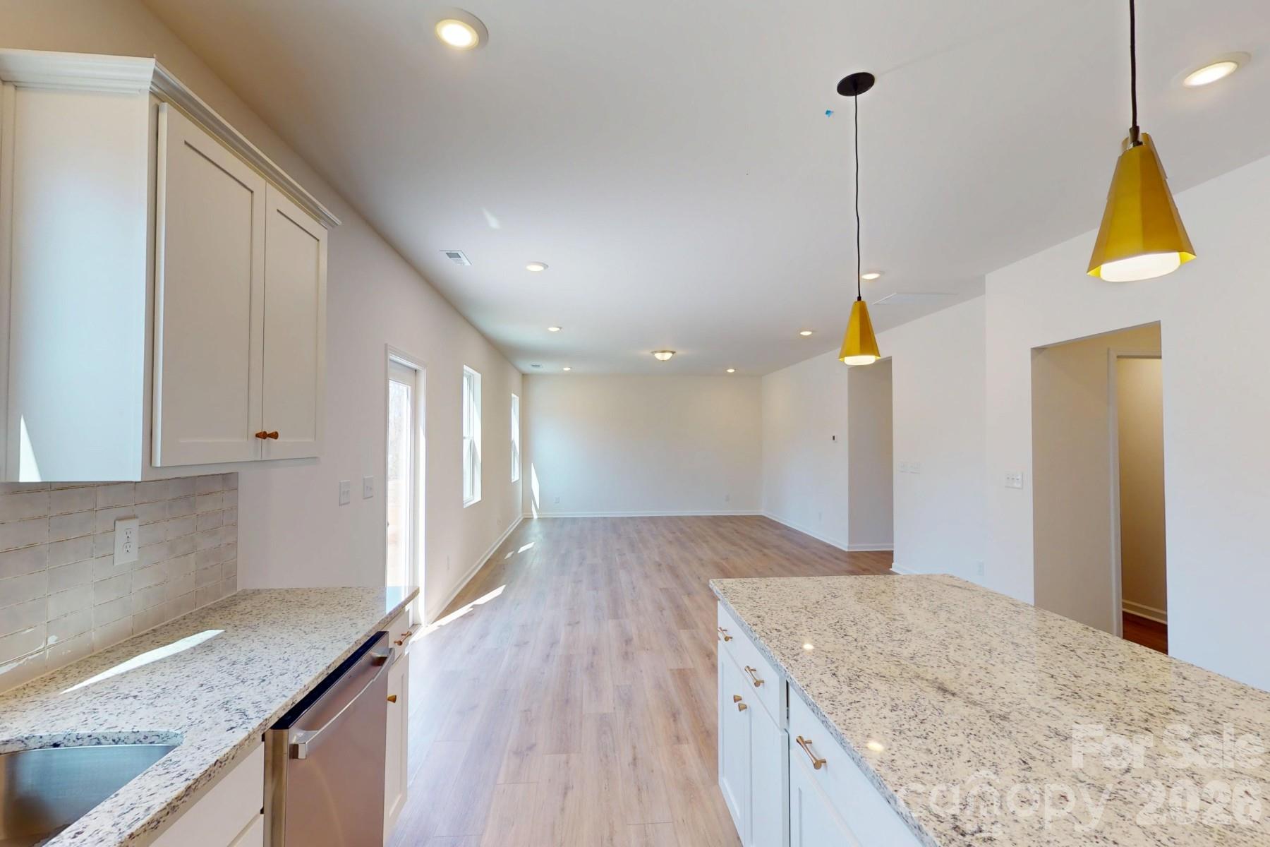 500 Willoughby Park Drive Property Photo 13