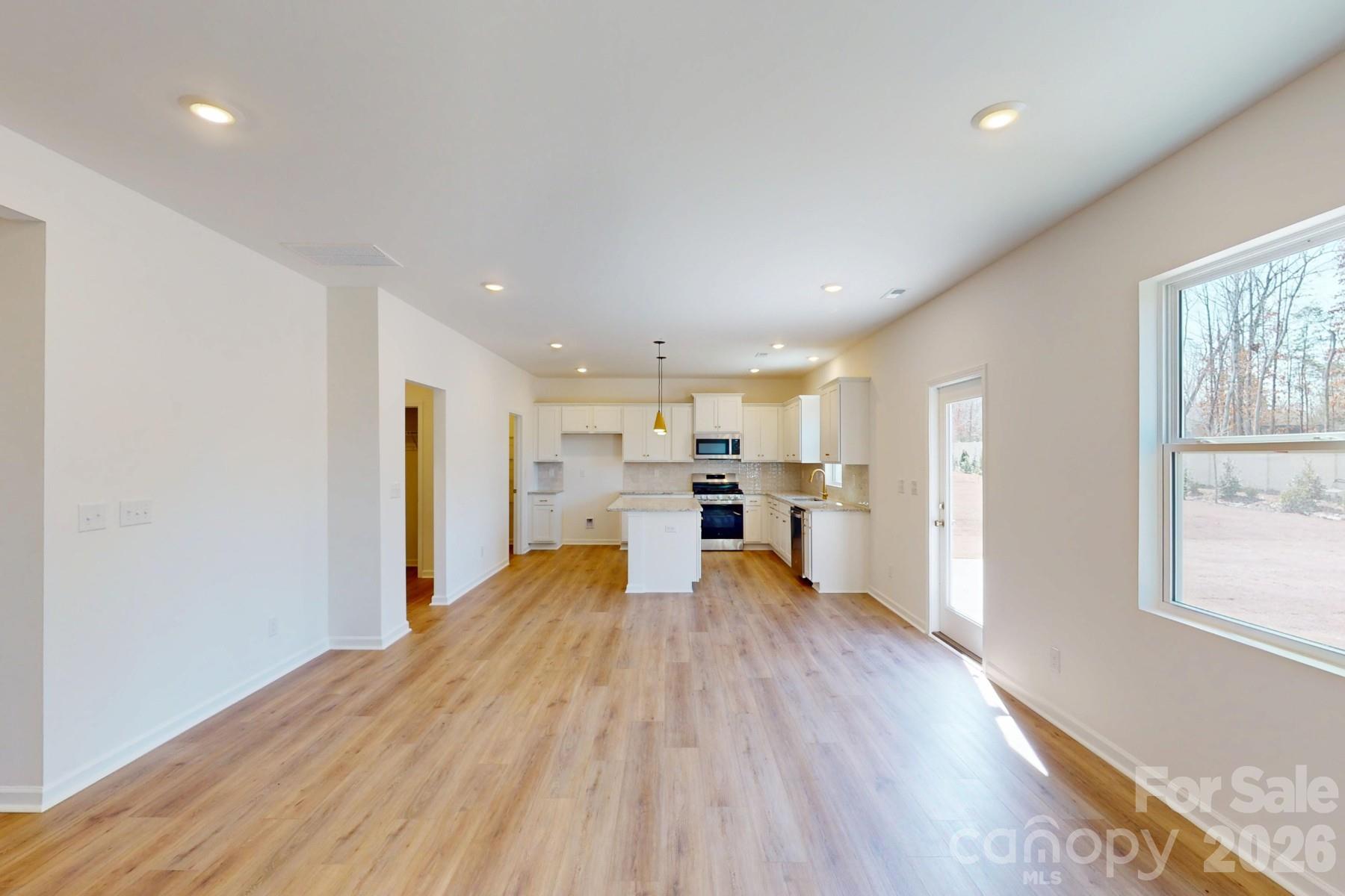 500 Willoughby Park Drive Property Photo 17