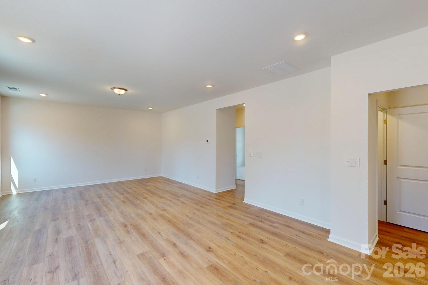 500 Willoughby Park Drive Property Photo 19