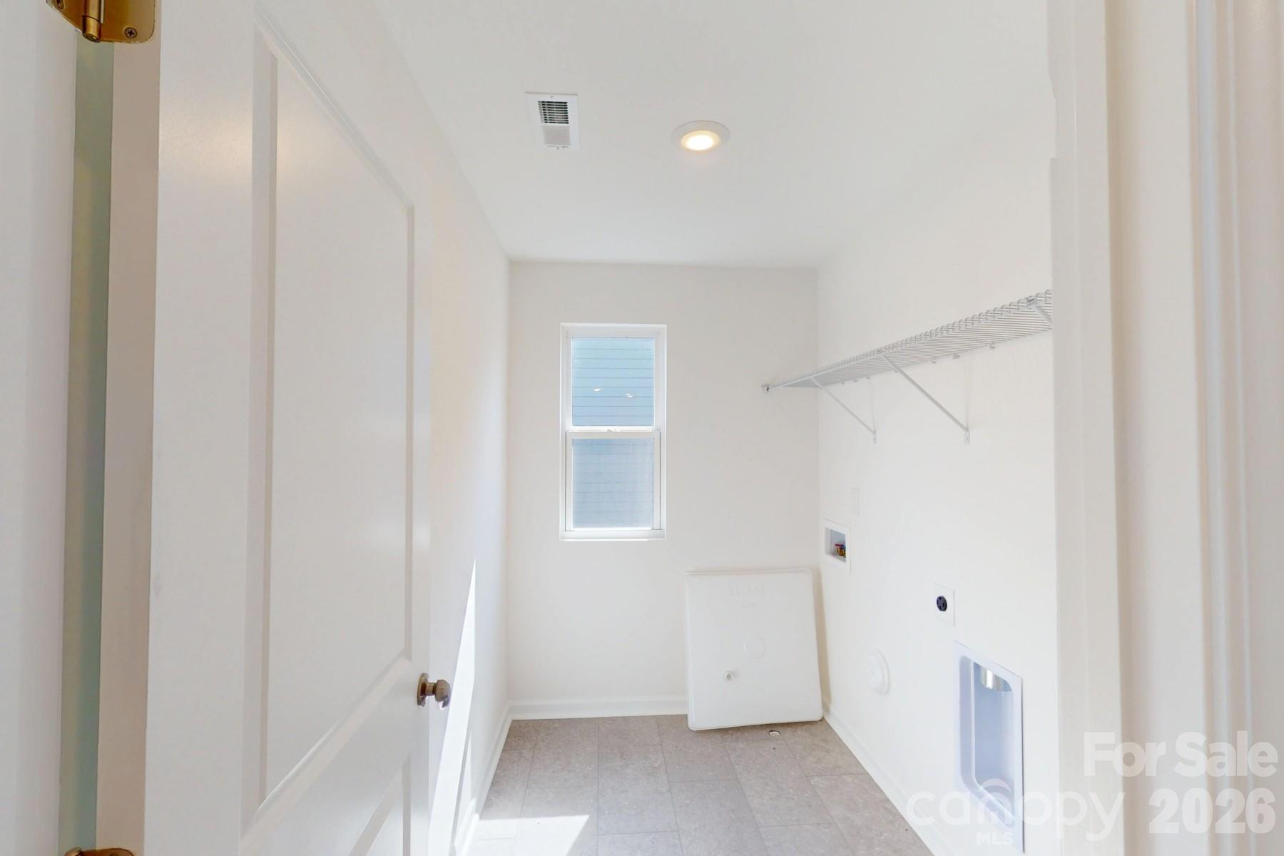 500 Willoughby Park Drive Property Photo 25