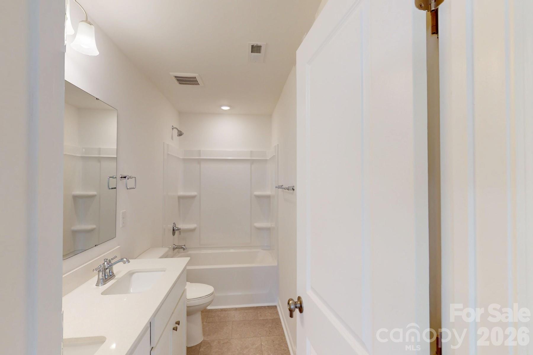 500 Willoughby Park Drive Property Photo 28