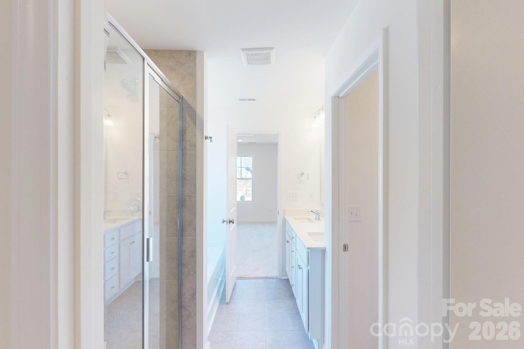 500 Willoughby Park Drive Property Photo 37