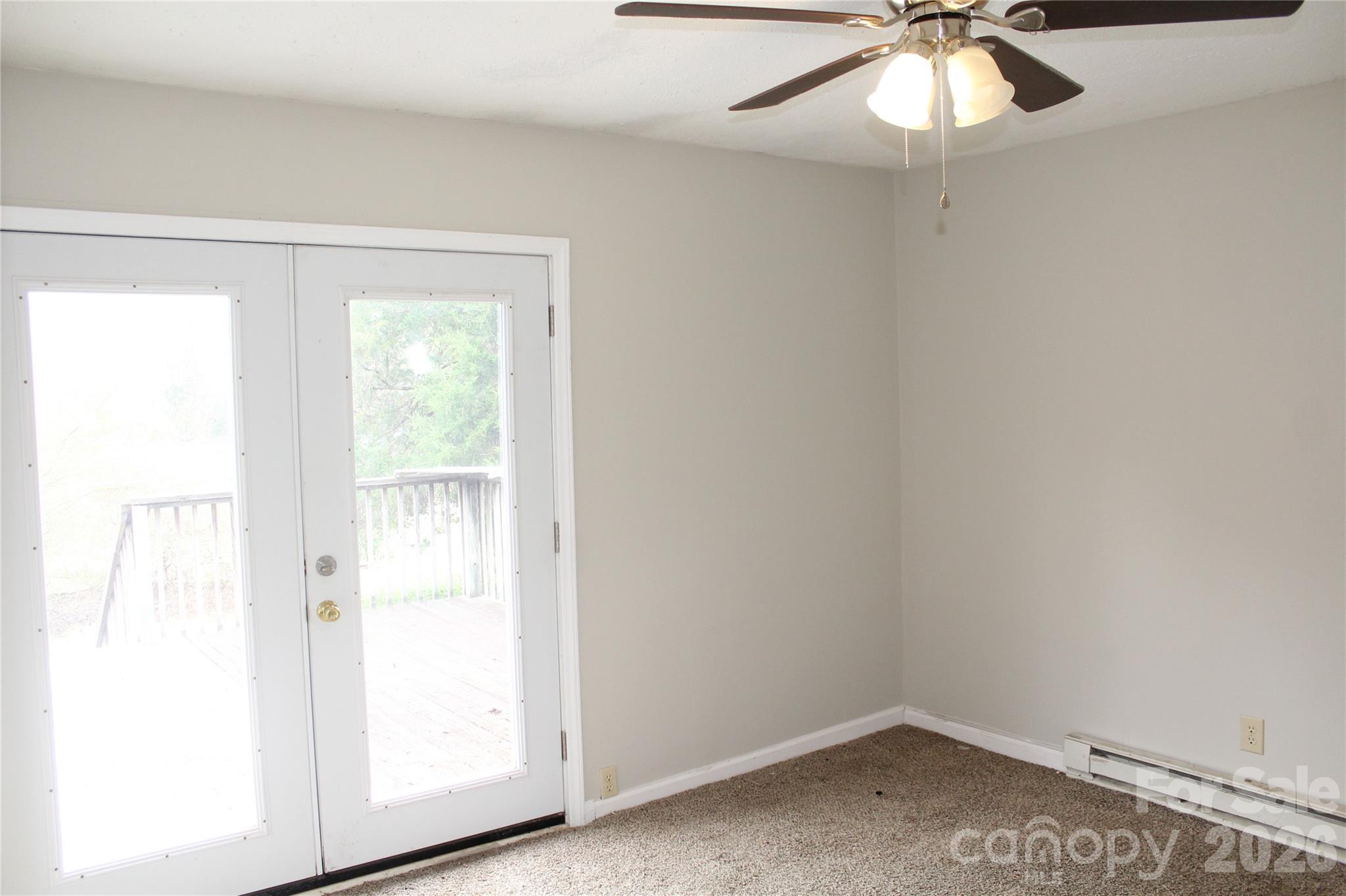1156 Oak Forest Drive Property Photo 12