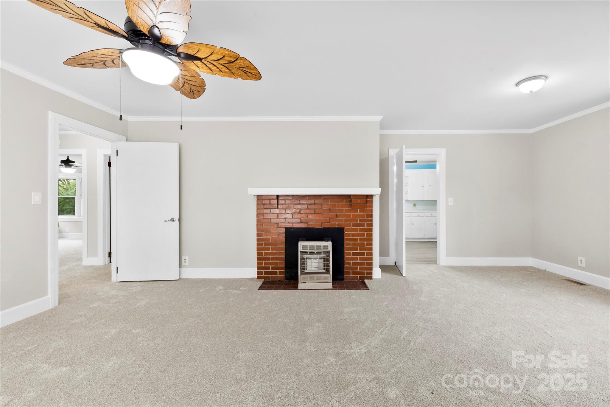2300 Linwood Road Property Photo 7
