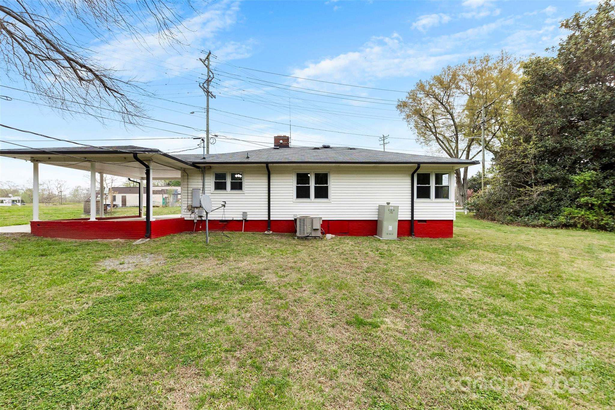 2300 Linwood Road Property Photo 19