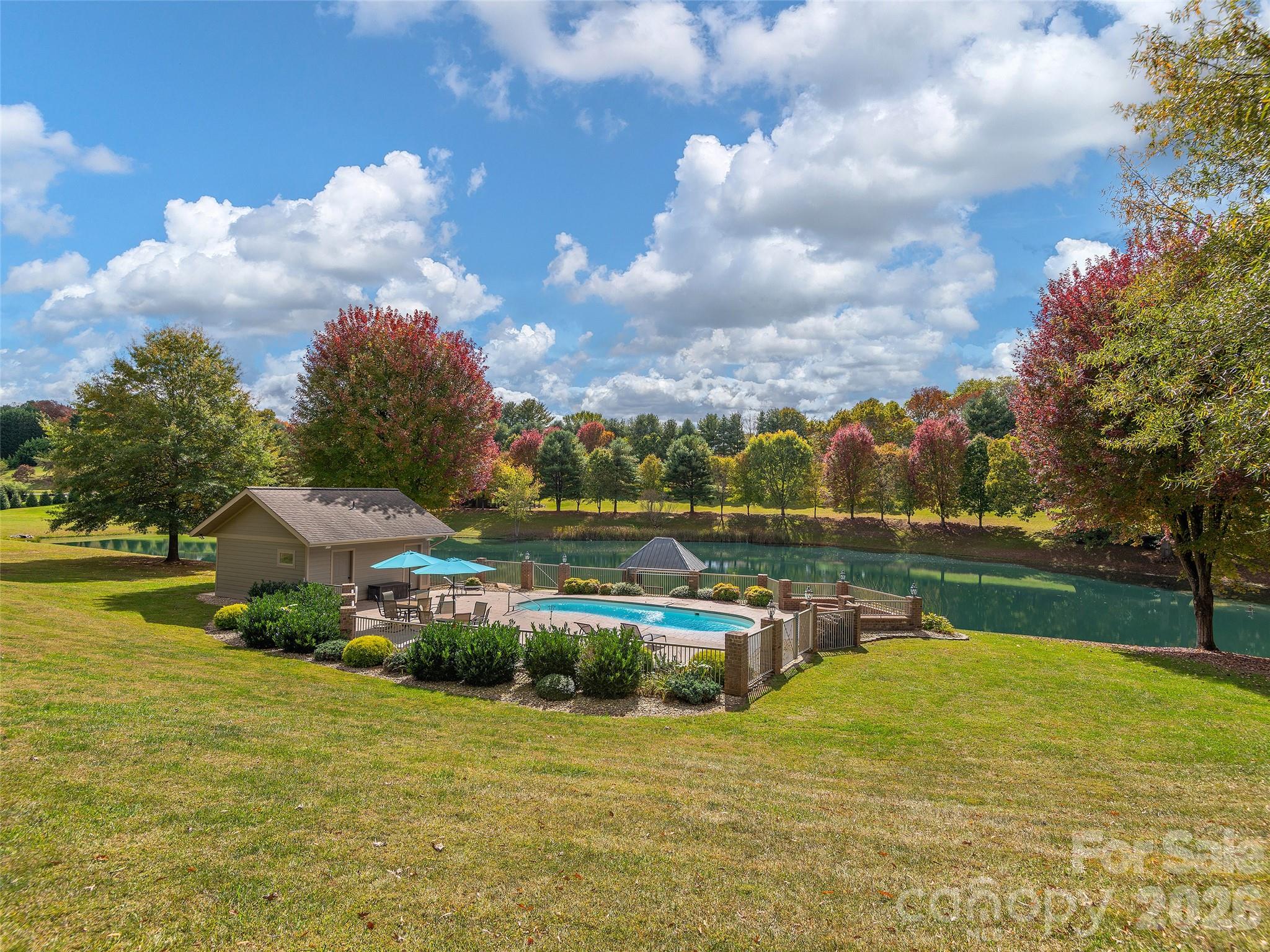 355 Johnson Drive Property Photo 6