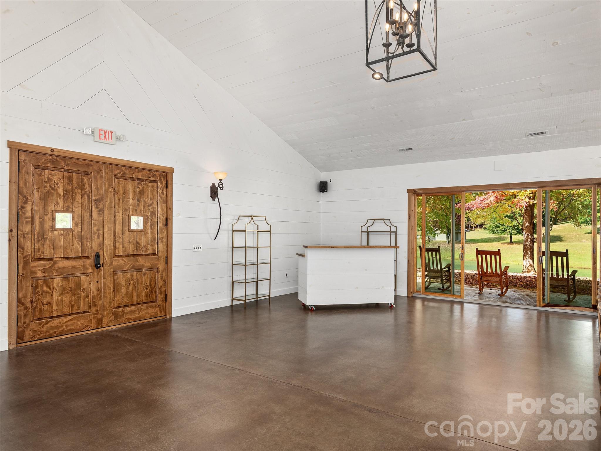 355 Johnson Drive Property Photo 15