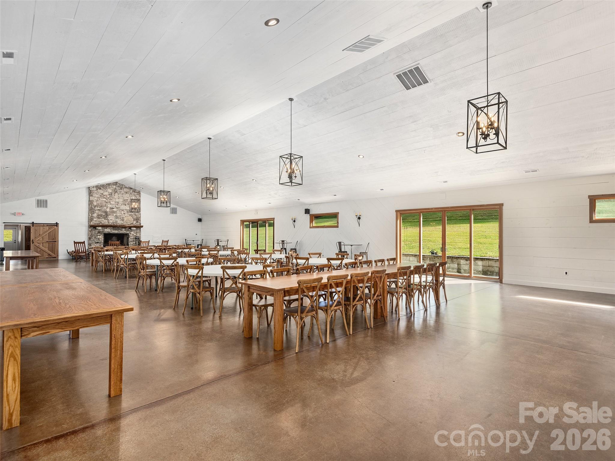 355 Johnson Drive Property Photo 16