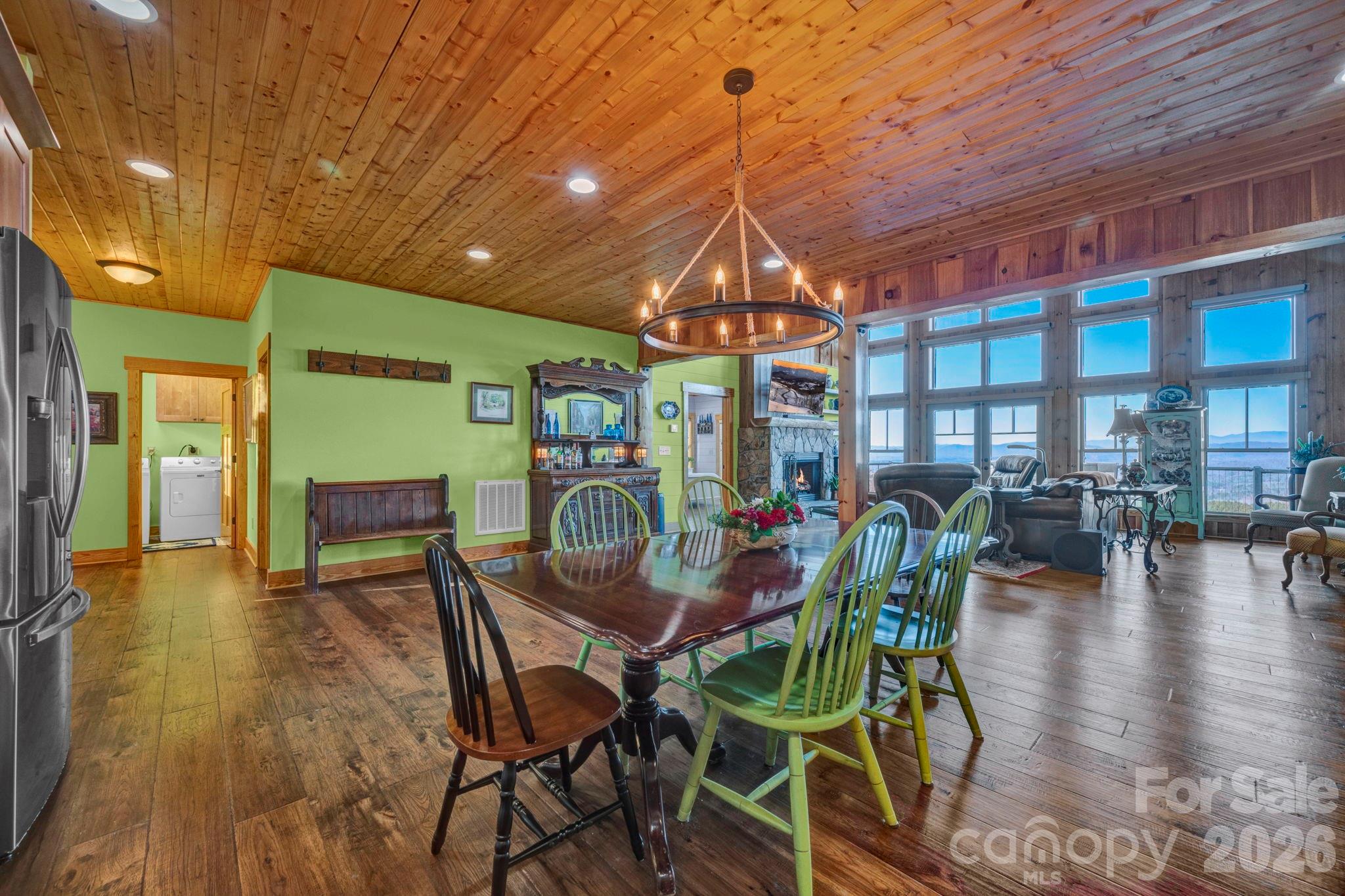 146 Sarinac Drive Property Photo 8