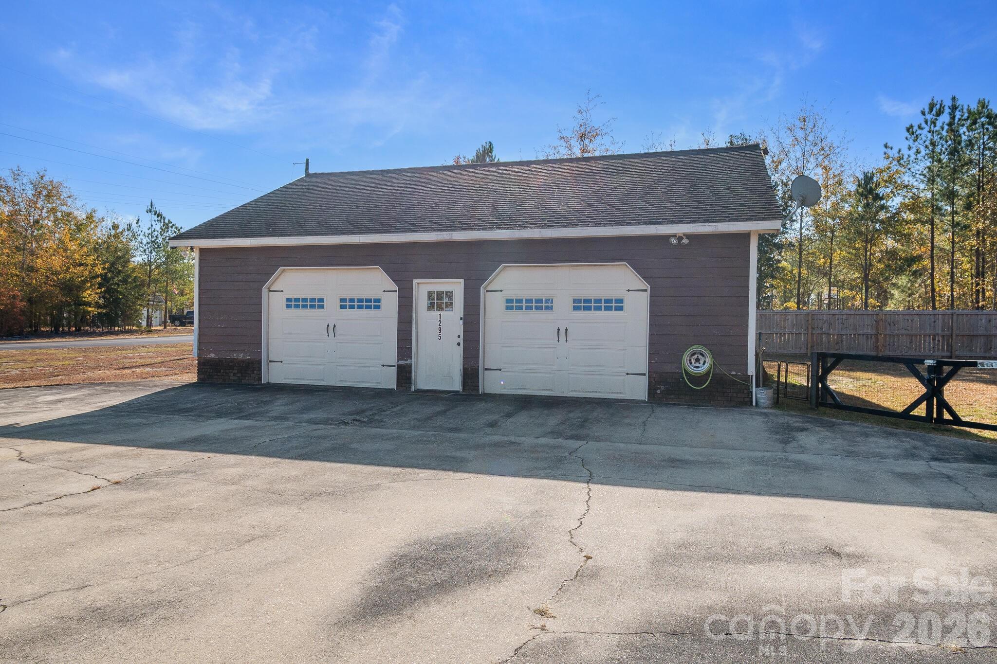 1295 Cattle Ridge Road Property Photo 5
