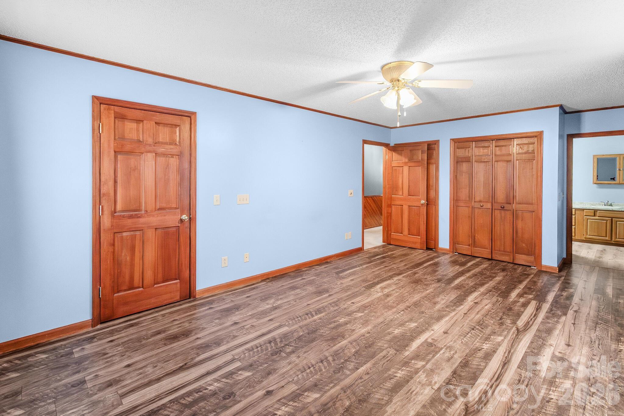1295 Cattle Ridge Road Property Photo 13
