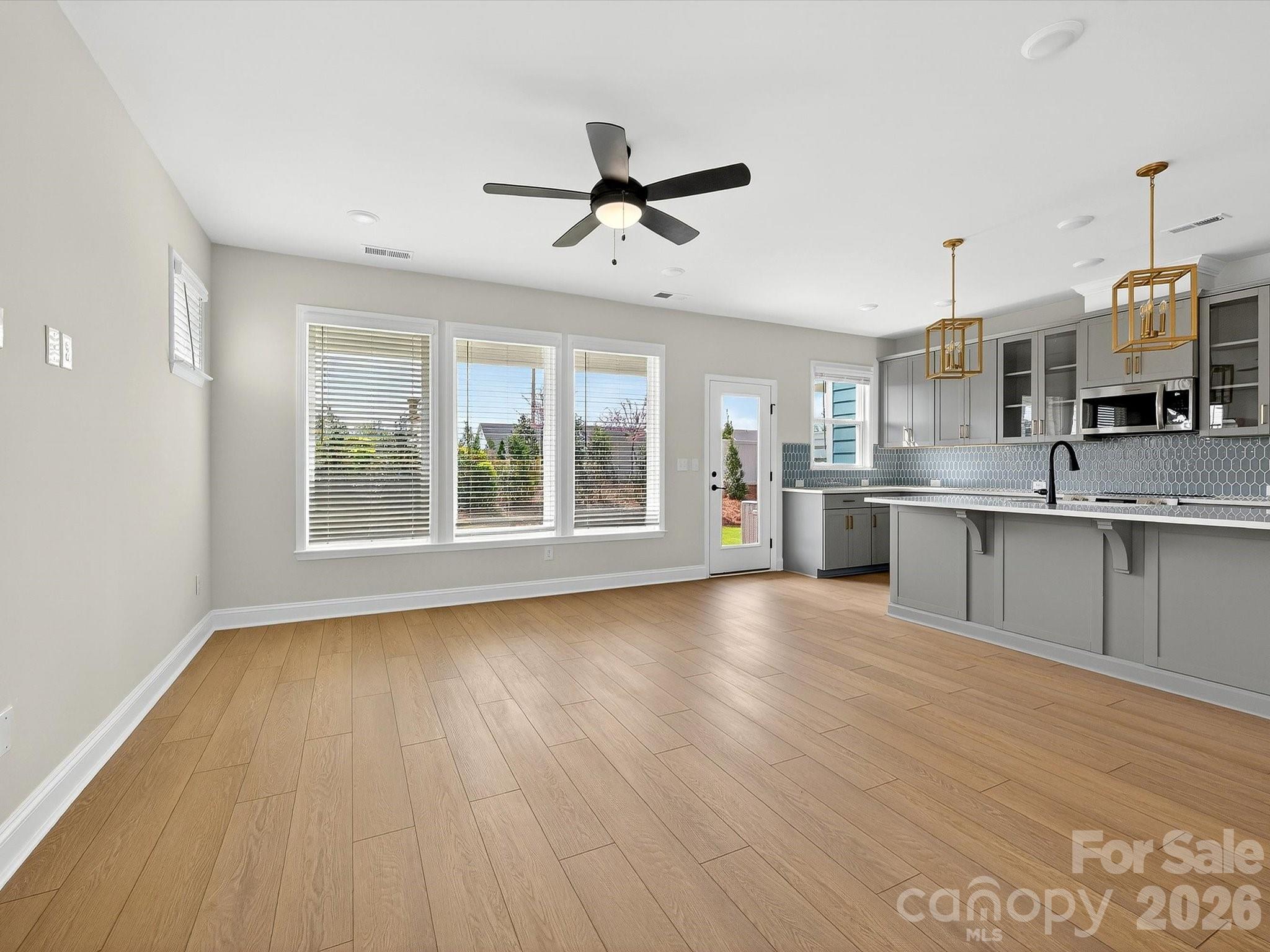 218 Quartz Hill Way Property Photo 4