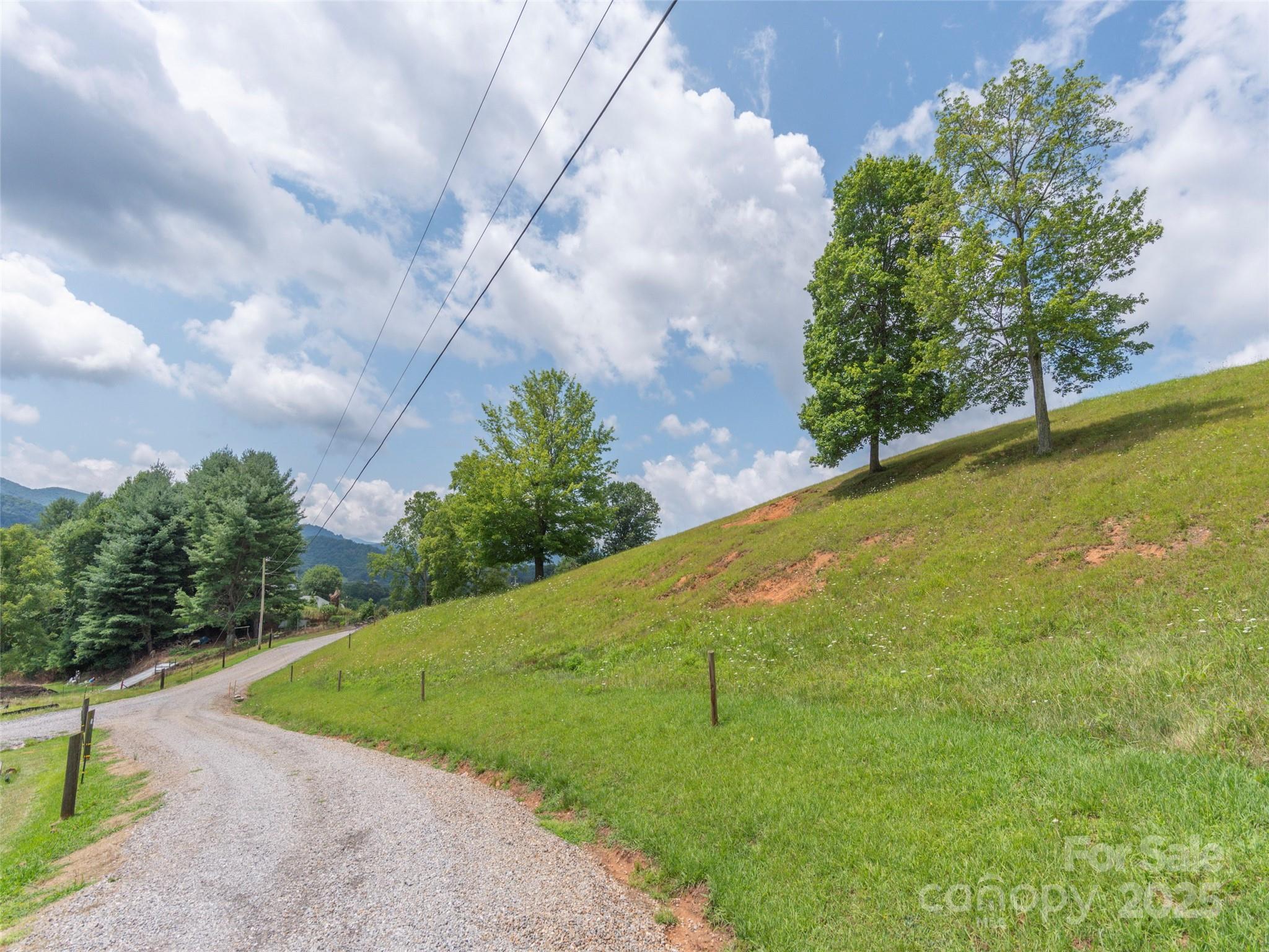 00 Bark Trail Property Photo 30