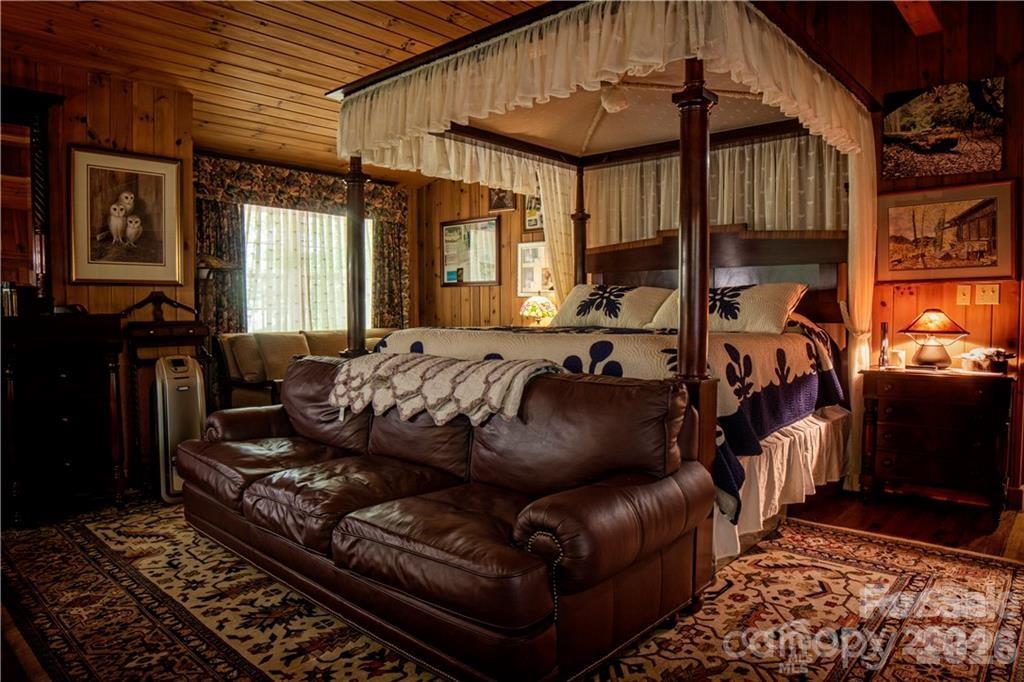 2736 White Oak Flats Road Property Photo 17