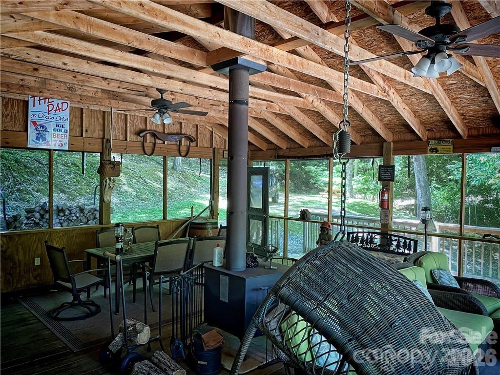 2736 White Oak Flats Road Property Photo 42