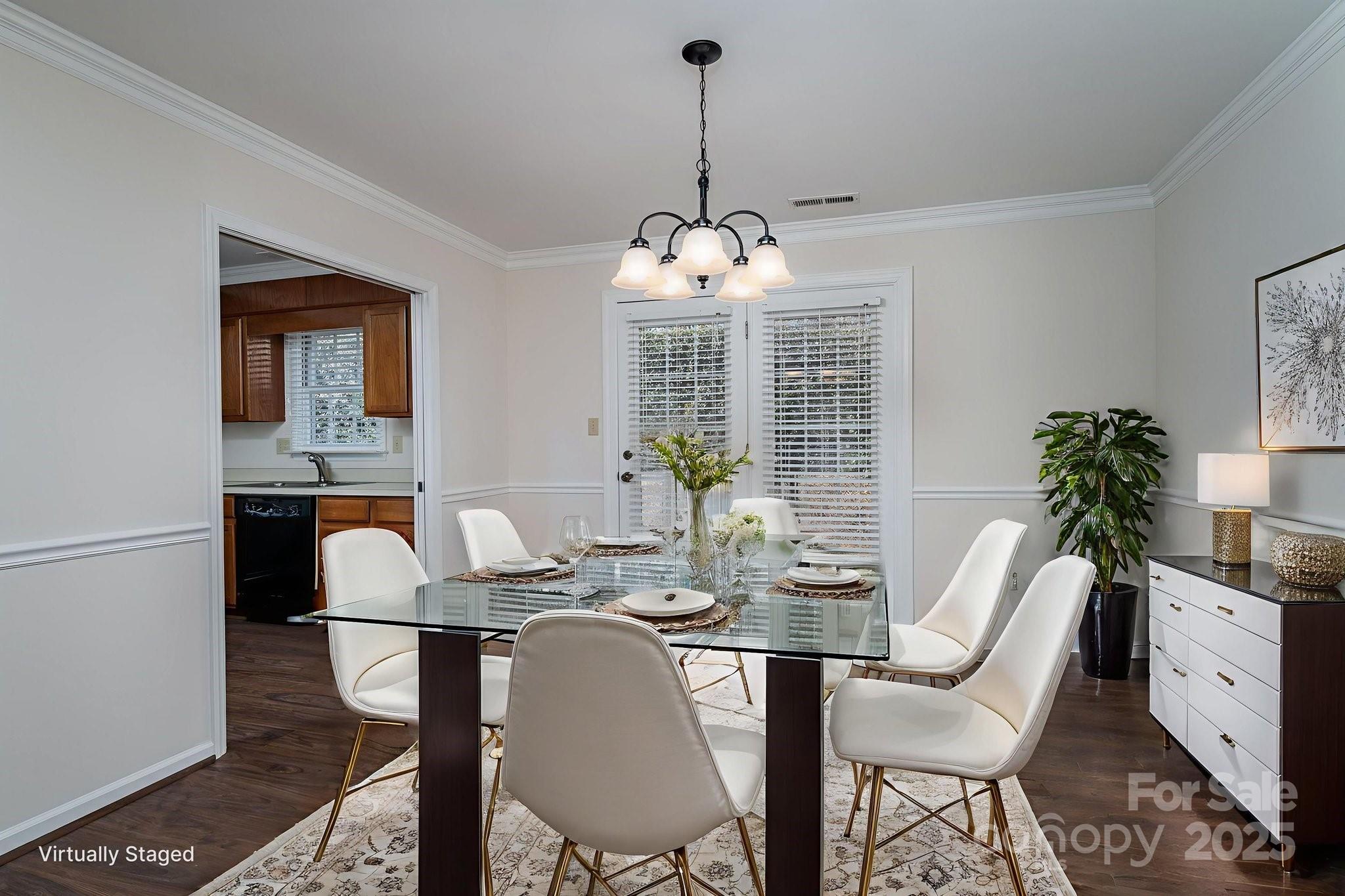 1212 E Franklin Boulevard D Property Photo 13