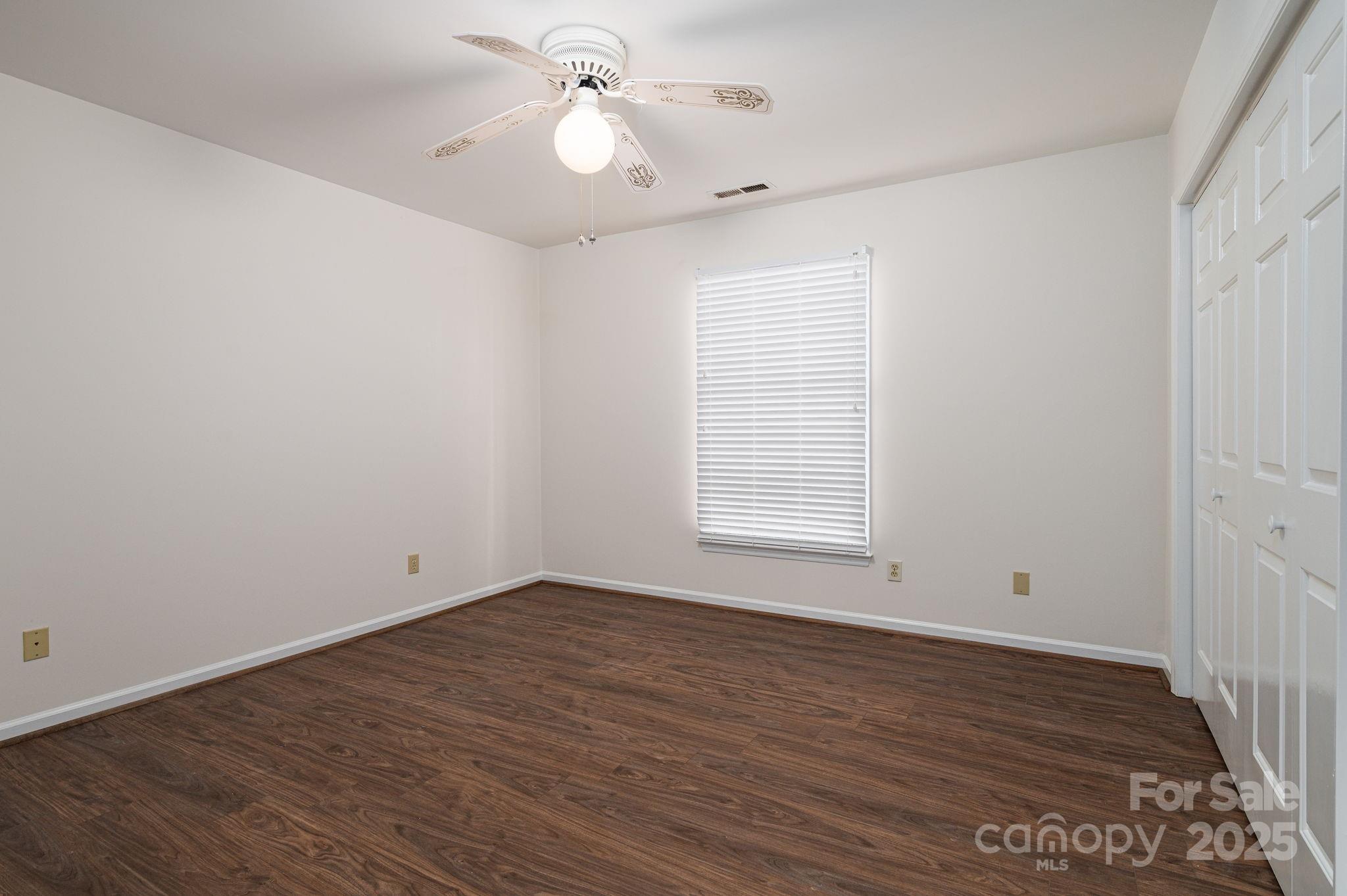 1212 E Franklin Boulevard D Property Photo 17