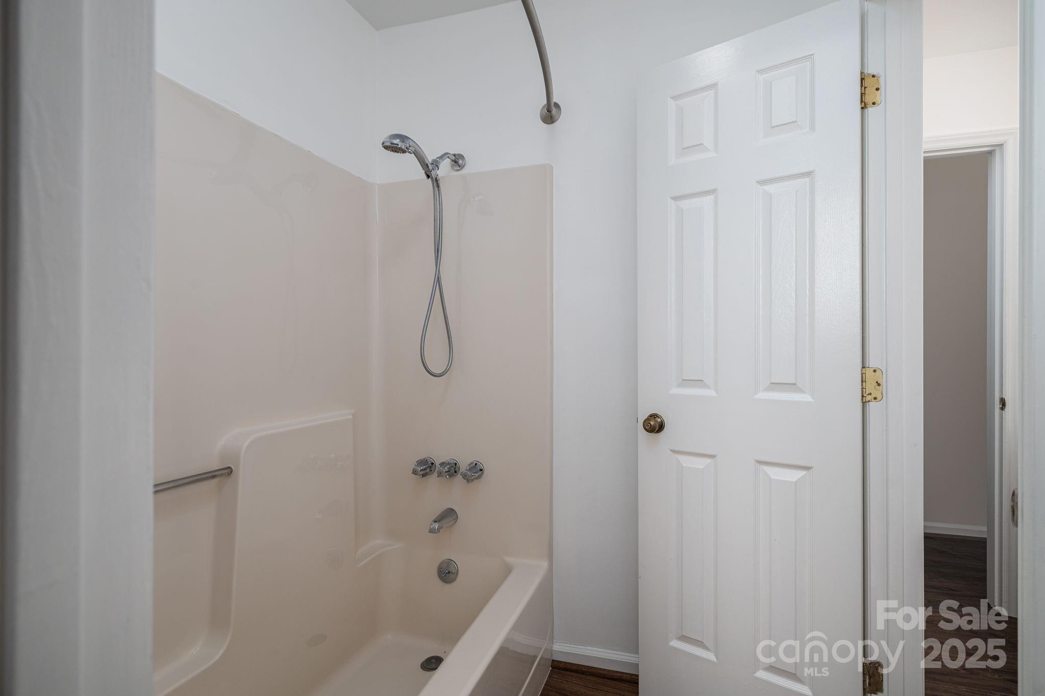 1212 E Franklin Boulevard D Property Photo 20