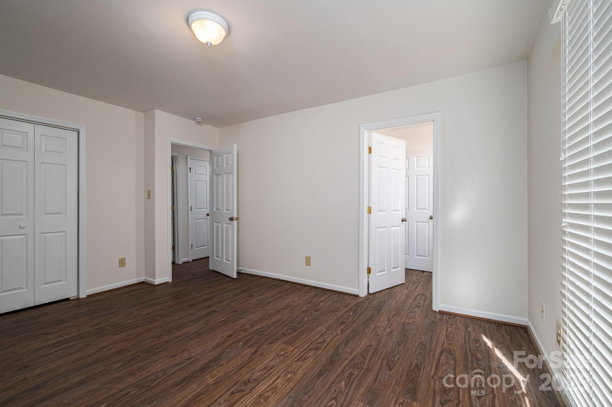 1212 E Franklin Boulevard D Property Photo 22