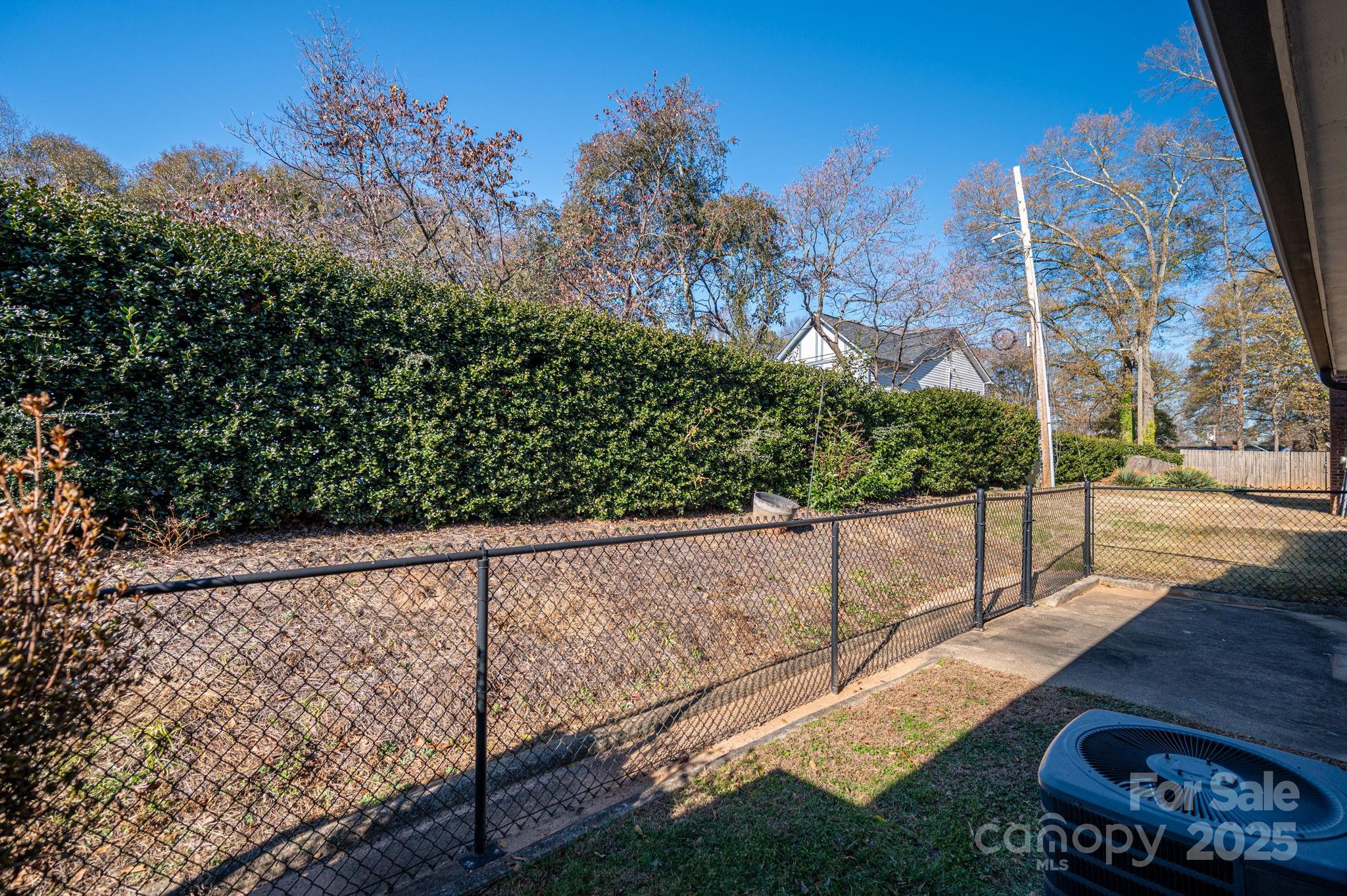 1212 E Franklin Boulevard D Property Photo 29