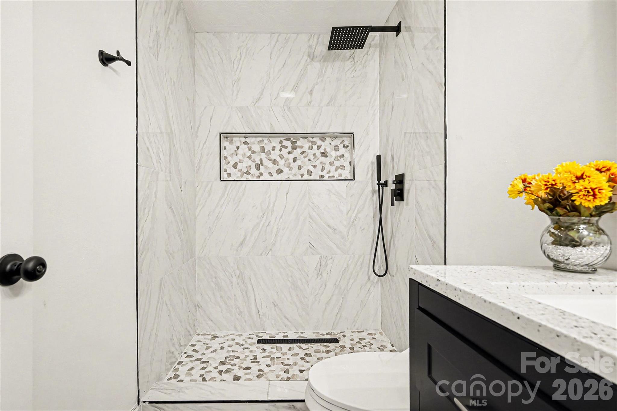105 3rd Avenue Property Photo 16