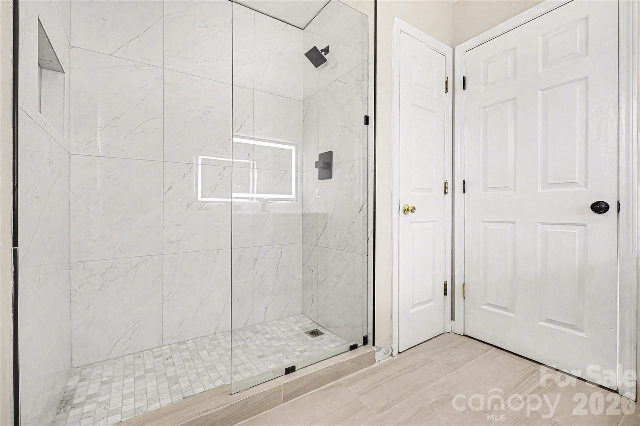 105 3rd Avenue Property Photo 21