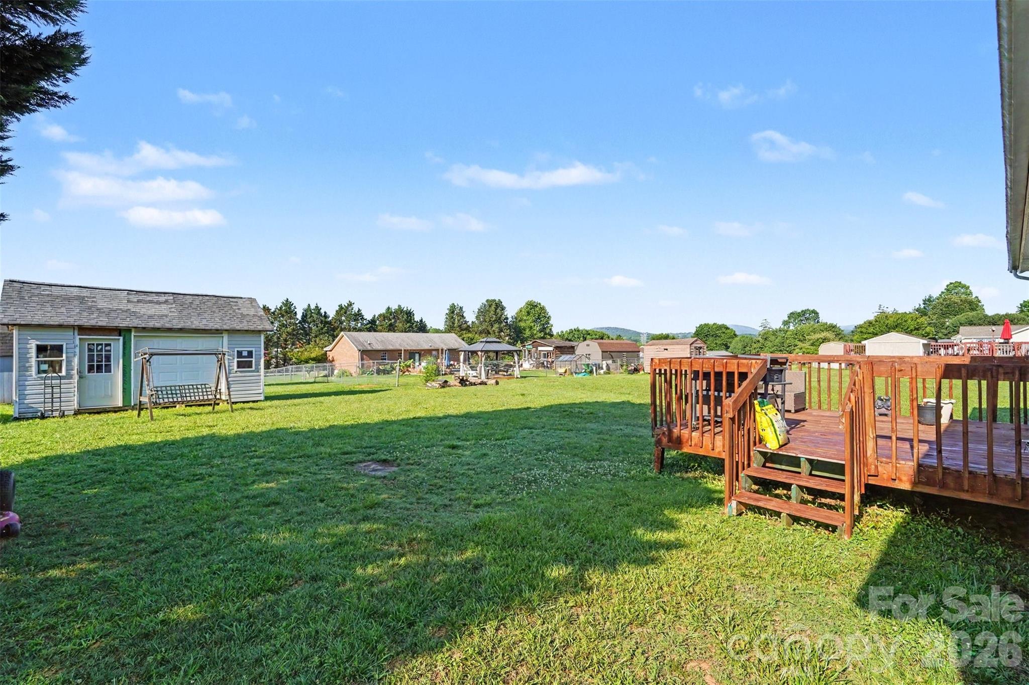 105 3rd Avenue Property Photo 27