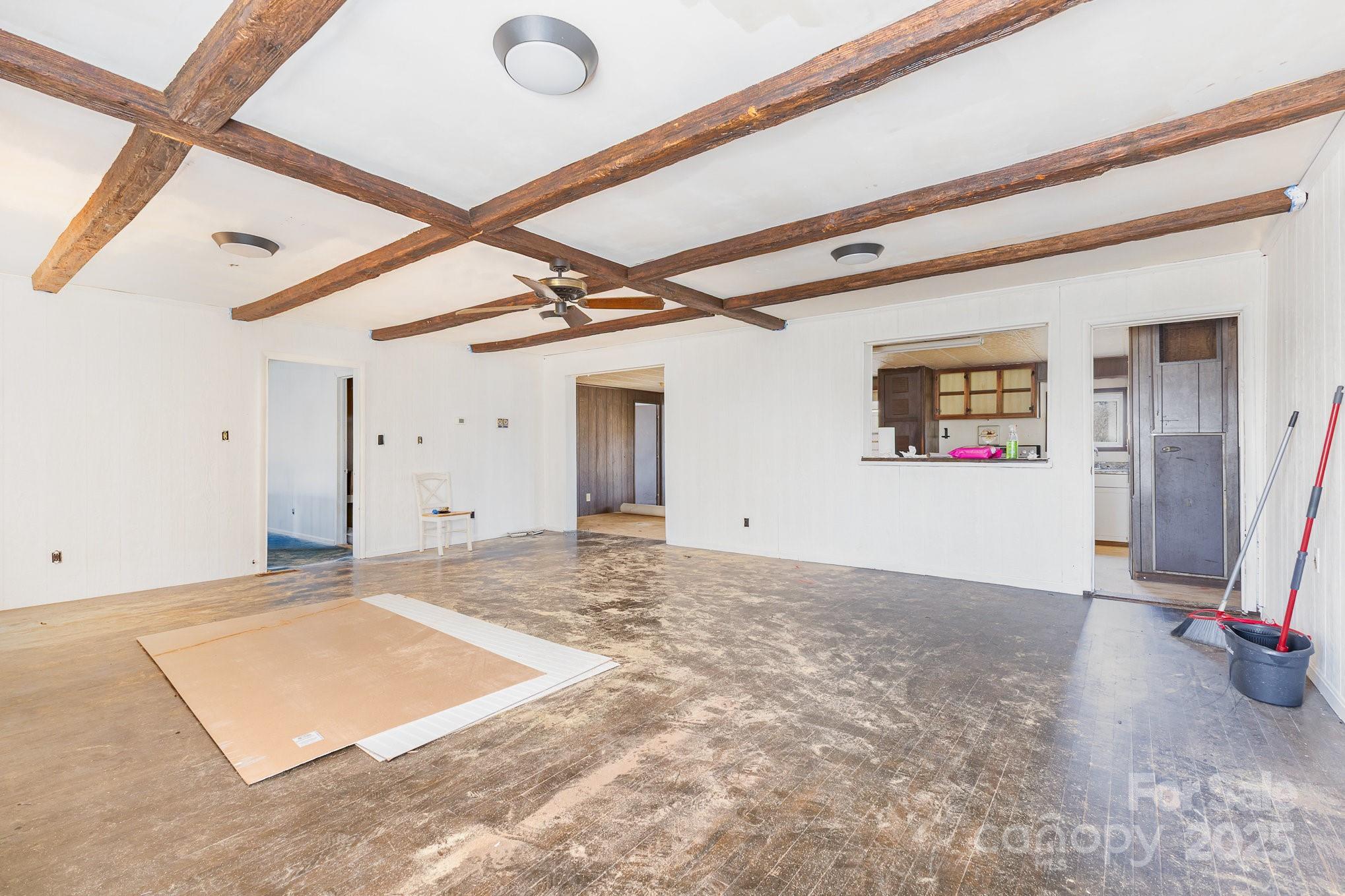 610 Osteen Road Property Photo 6