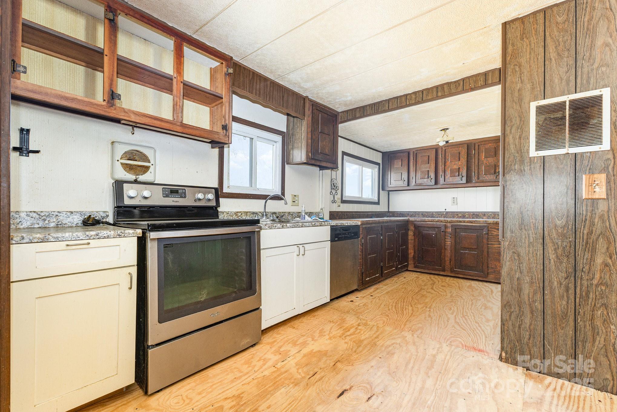 610 Osteen Road Property Photo 10
