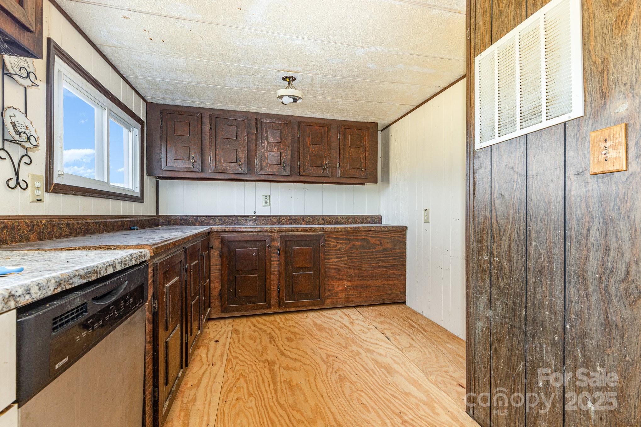 610 Osteen Road Property Photo 11