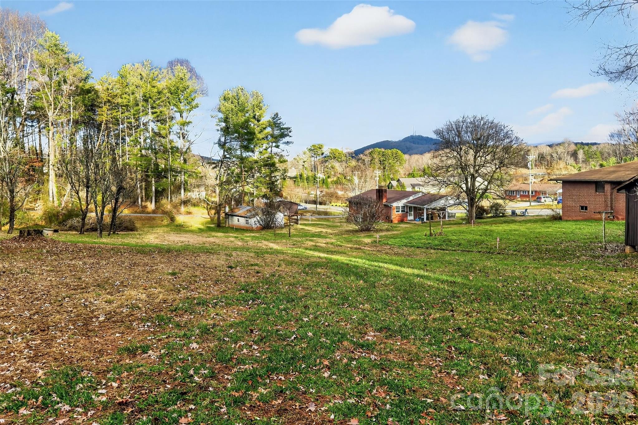 2390 Sugar Hill Road Property Photo 13