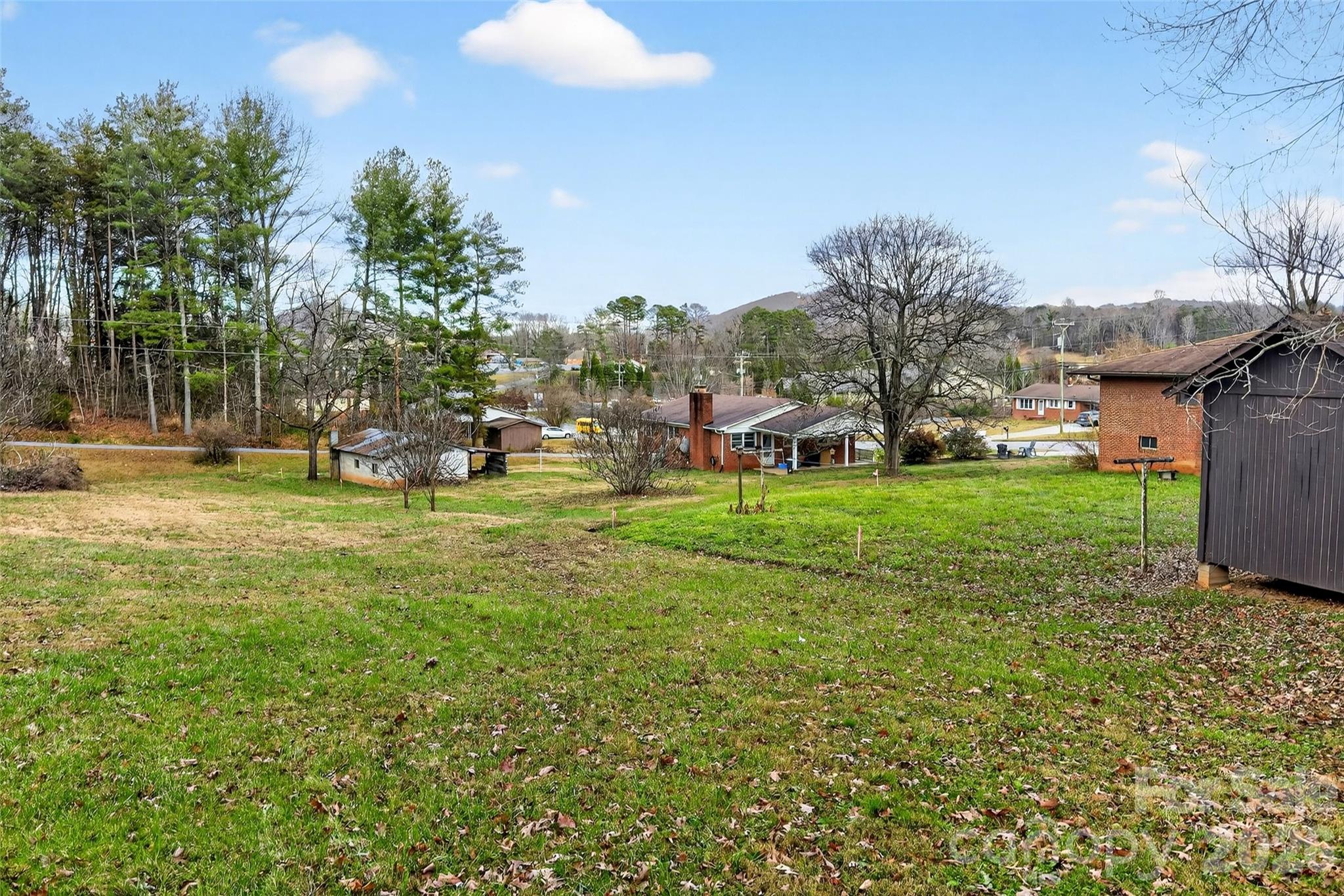 2390 Sugar Hill Road Property Photo 32